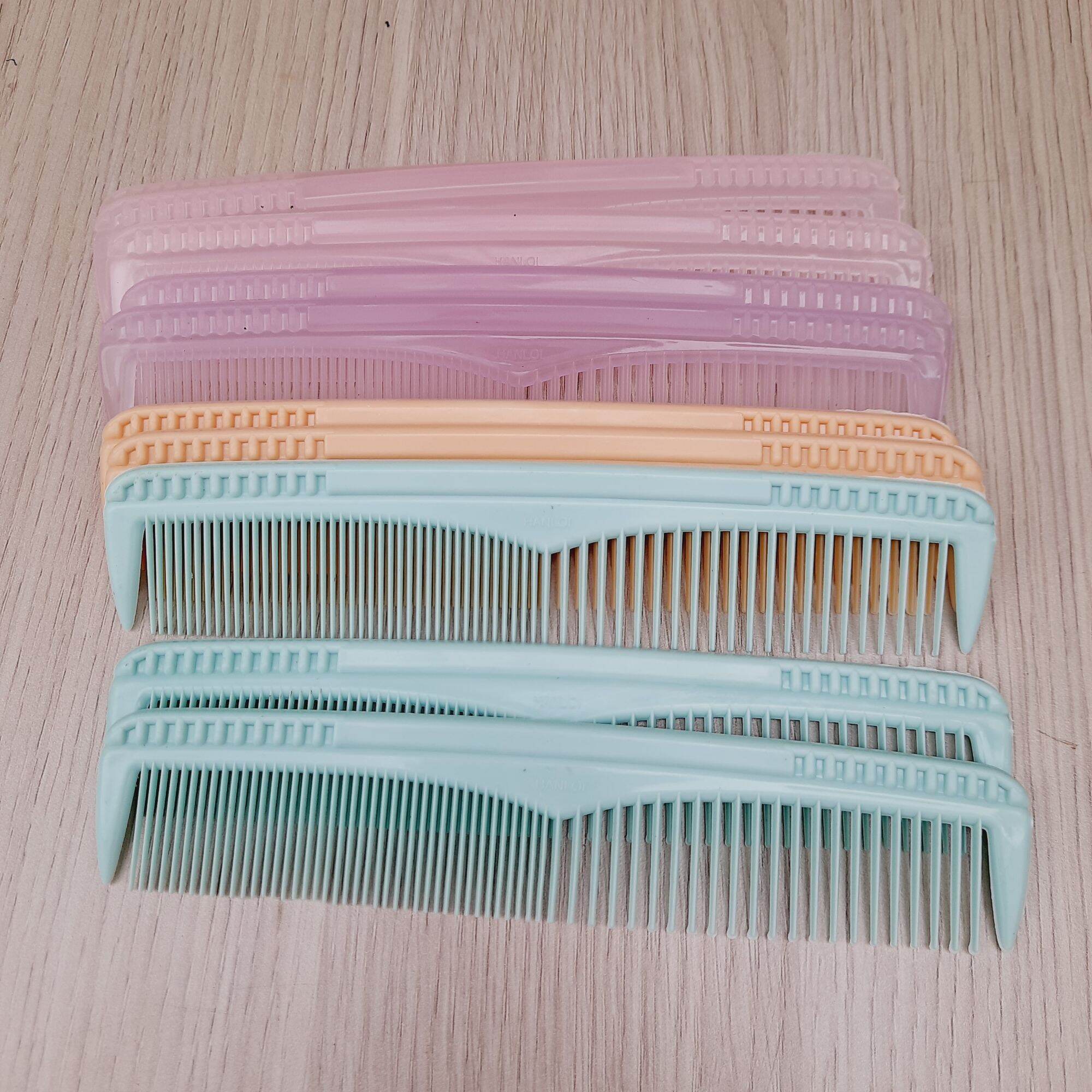 Combo 3 cây lược chải tóc Hán Lợi (19cm)