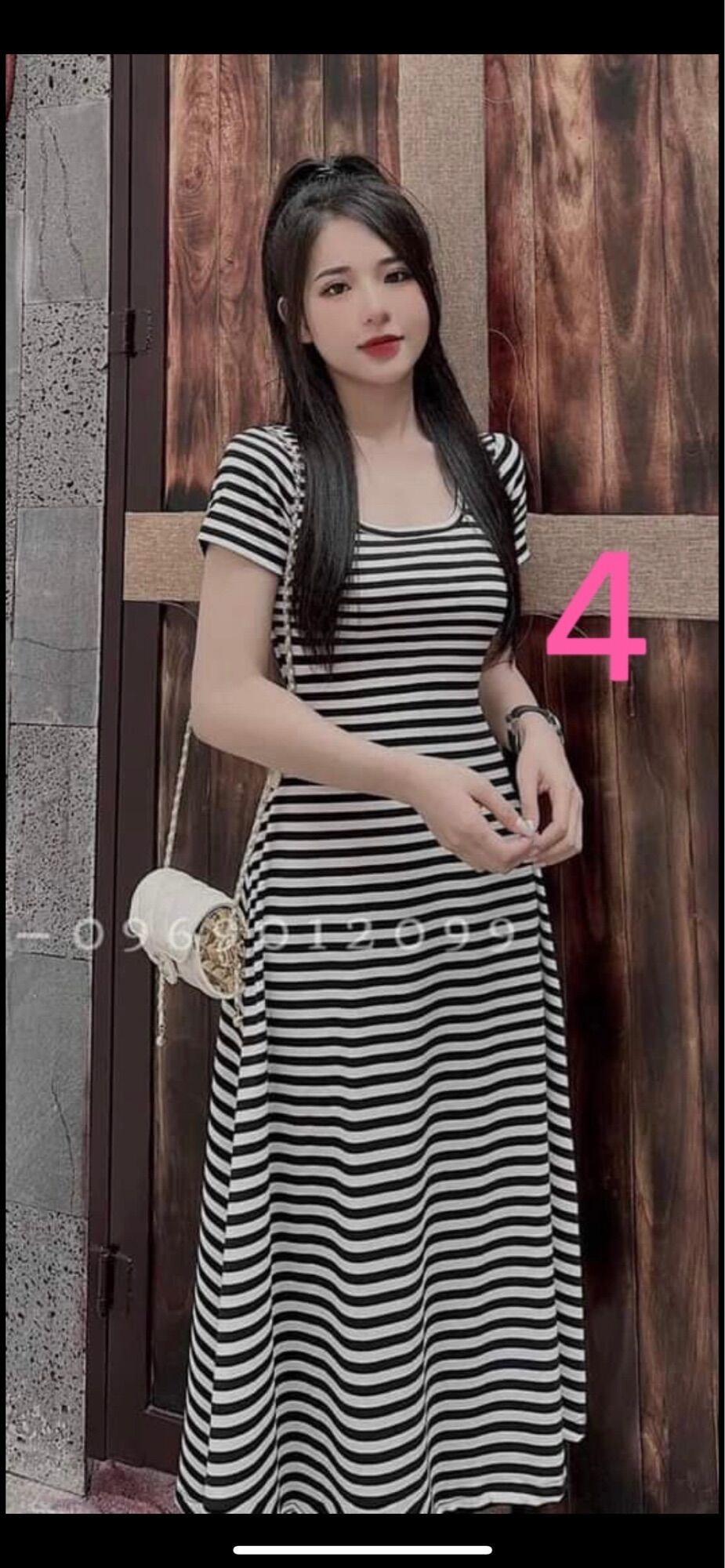 Đầm kẻ sọc body dáng maxi dài cổ vuông