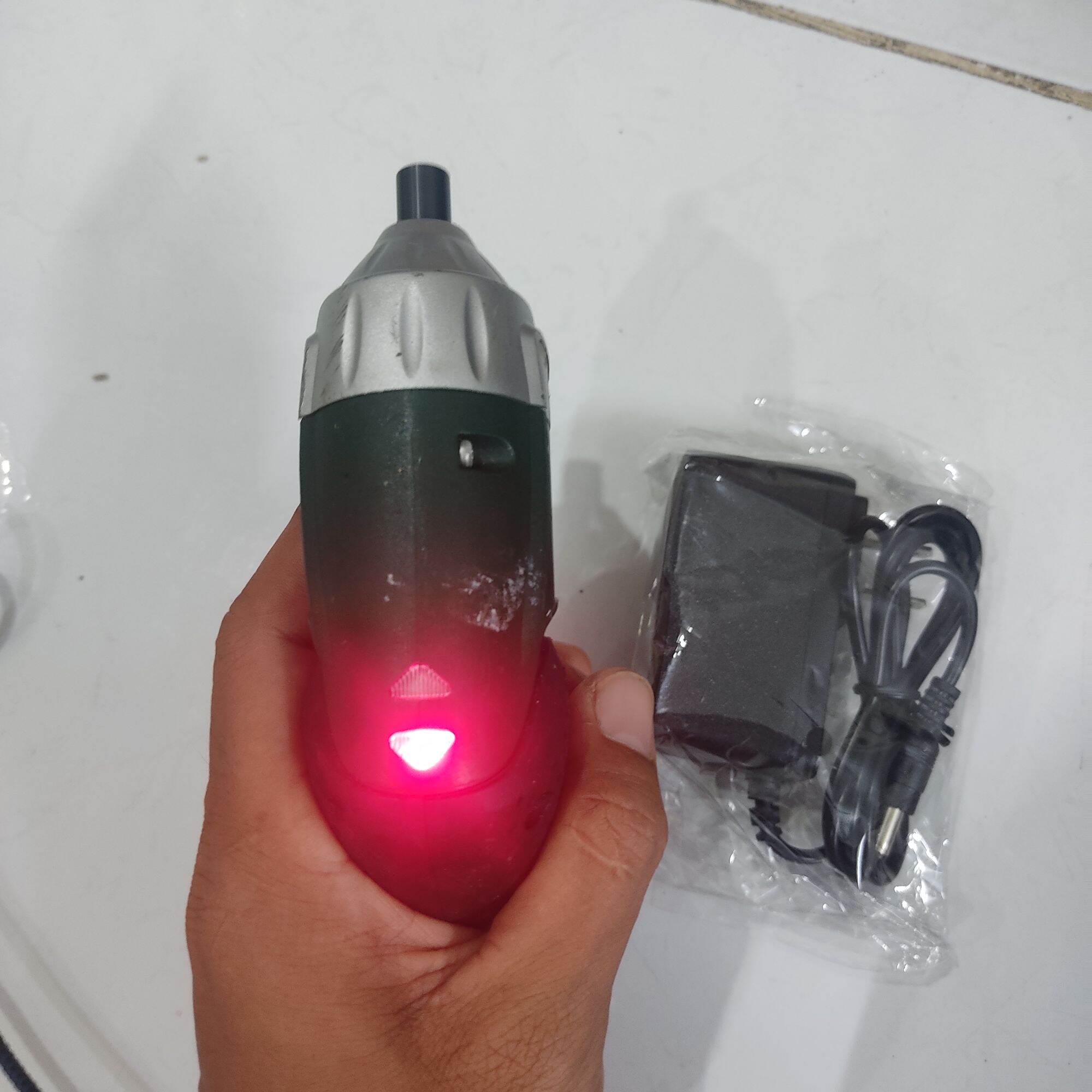 vít mini 4.2v. bãi nhật