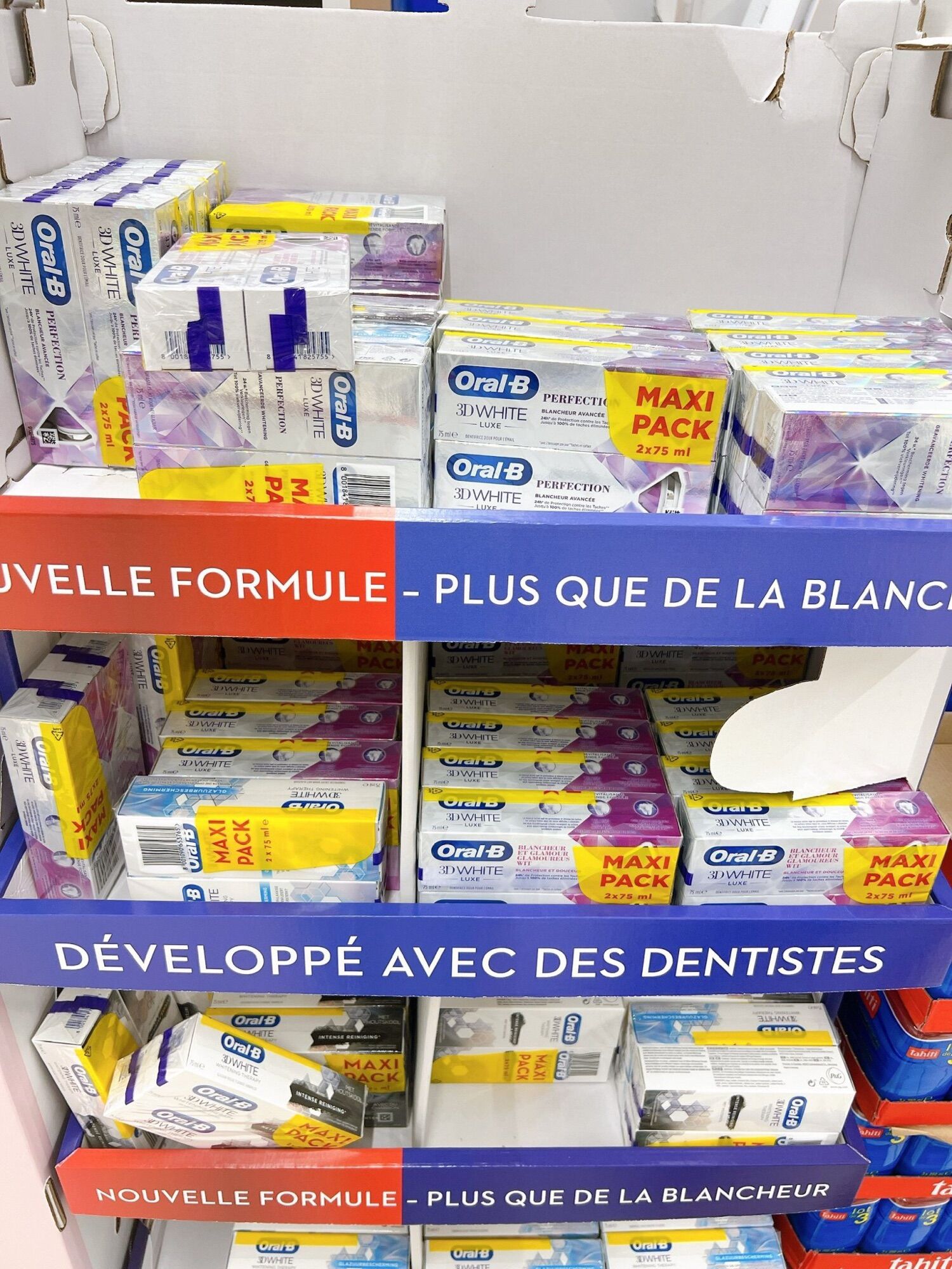 Kem đánh răng ORAL-B 3D WHITE LUXE trắng răng, thơm miệng - hàng  Pháp