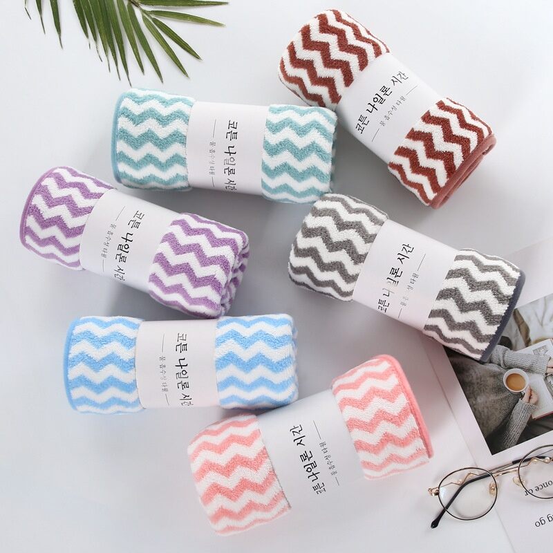Combo 2 cái khăn mặt lông cừu xuất Hàn