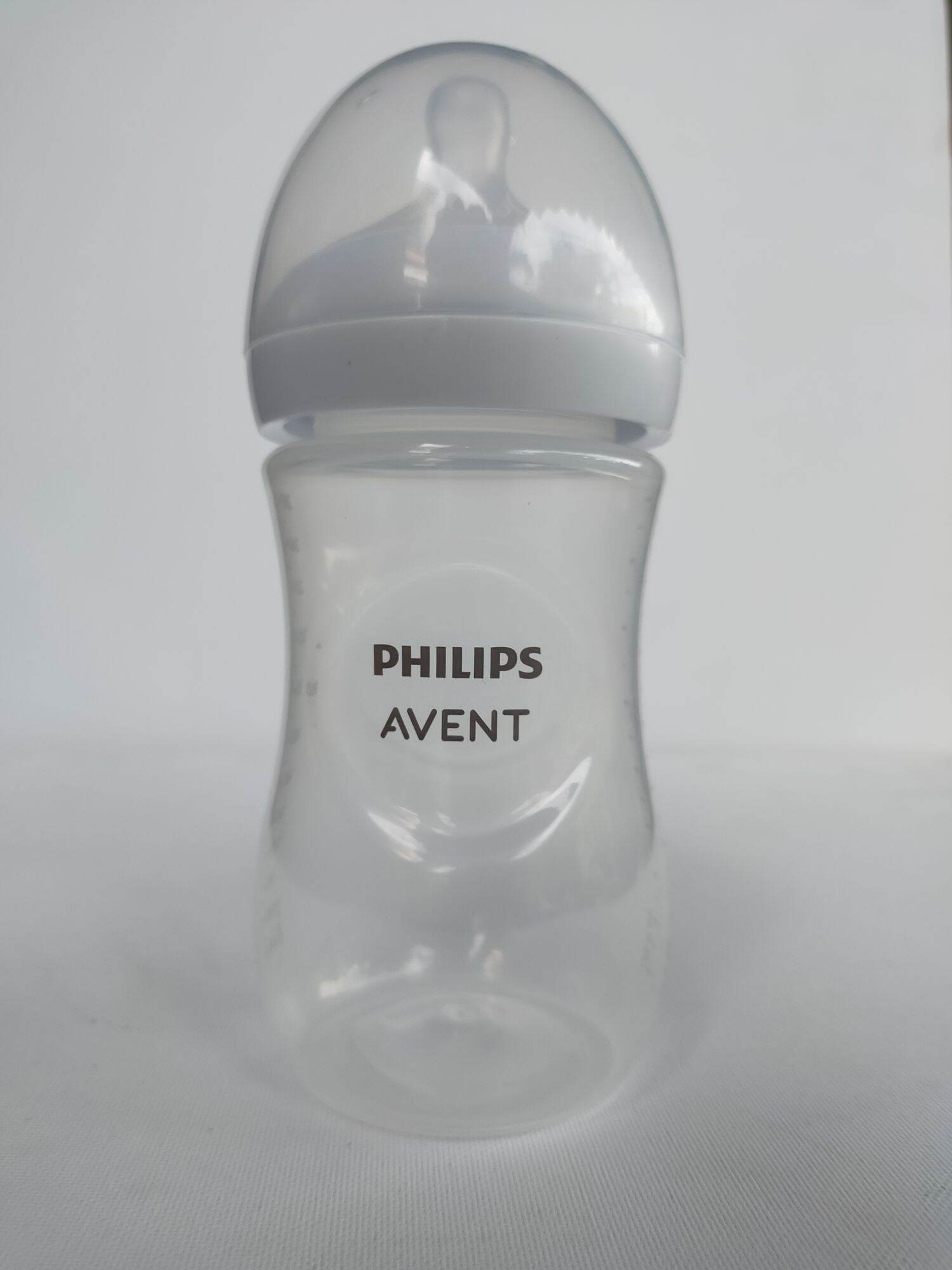 Bình sữa Avent natural 260ml, 330ml của Philips AVENT