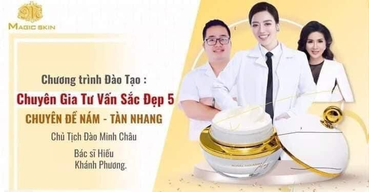 Kem nám hoàng cung