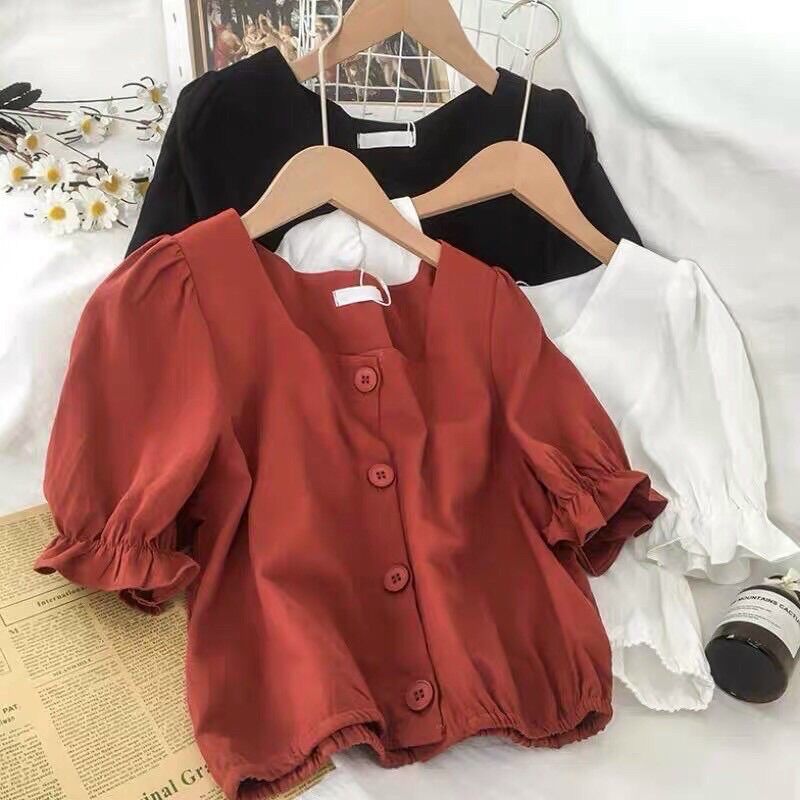 Áo cổ vuông tay phồng phong cách vintage