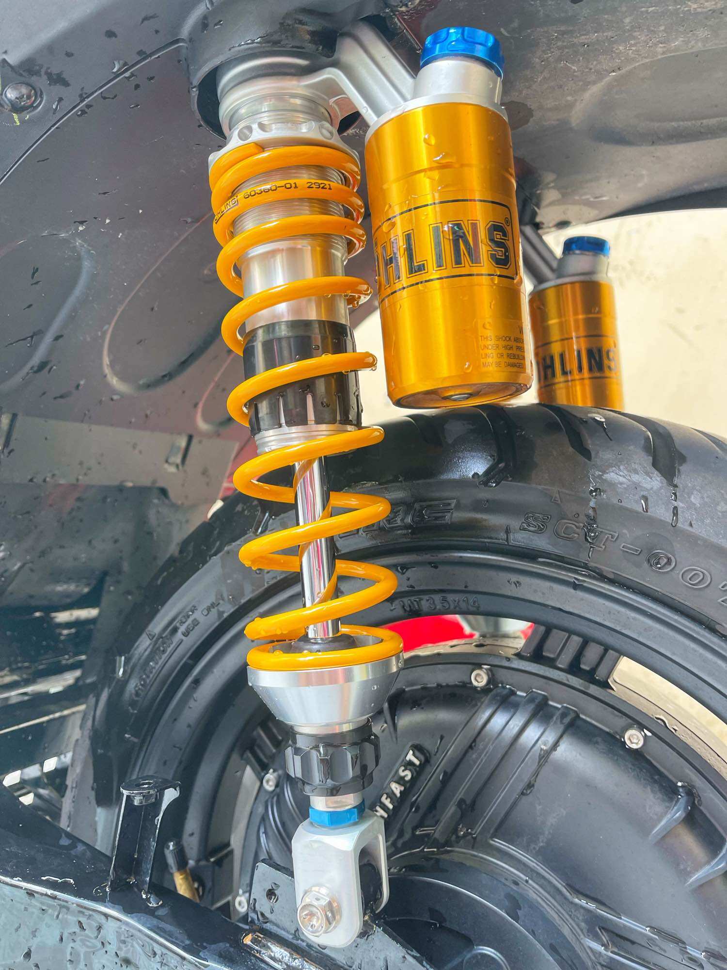 Chén phuộc Ohlins Cnc