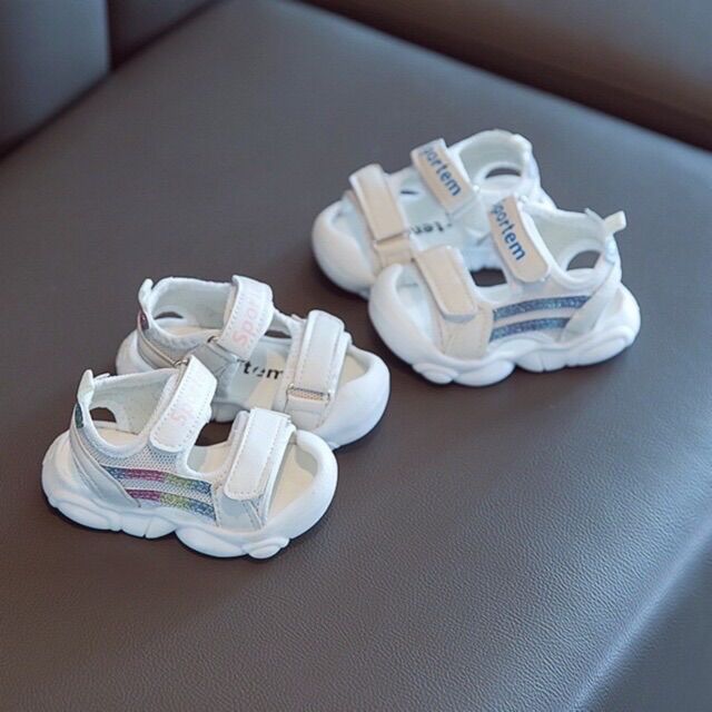 Dép sandal sport mũi cao chống vấp cho bé
