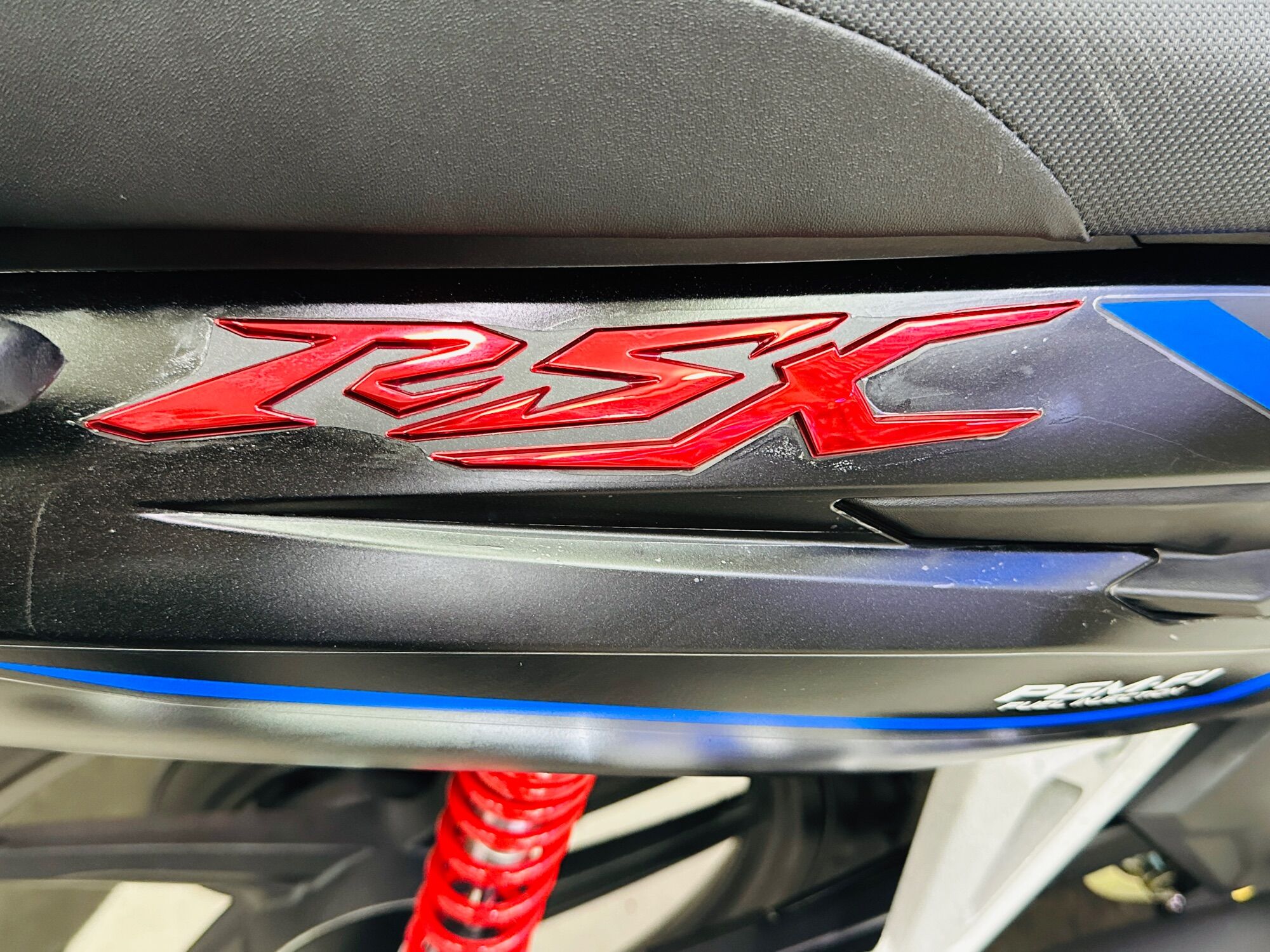 Tem nổi Zin Wave RSX