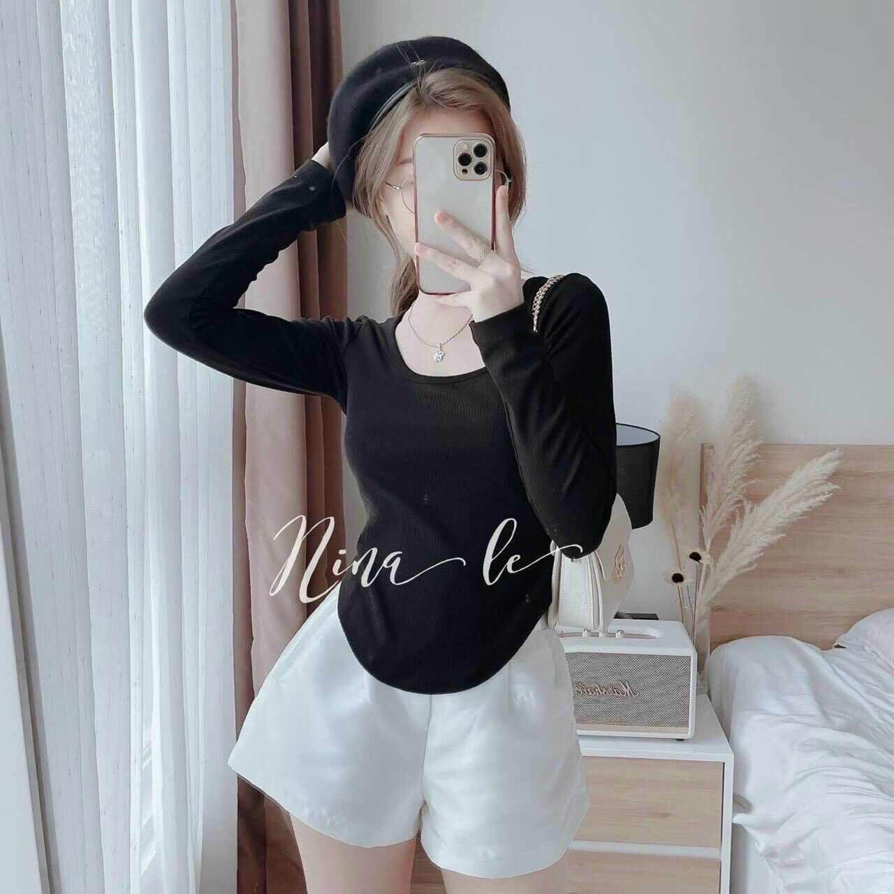 Áo cổ vuông vạt bầu thun gân hót hít