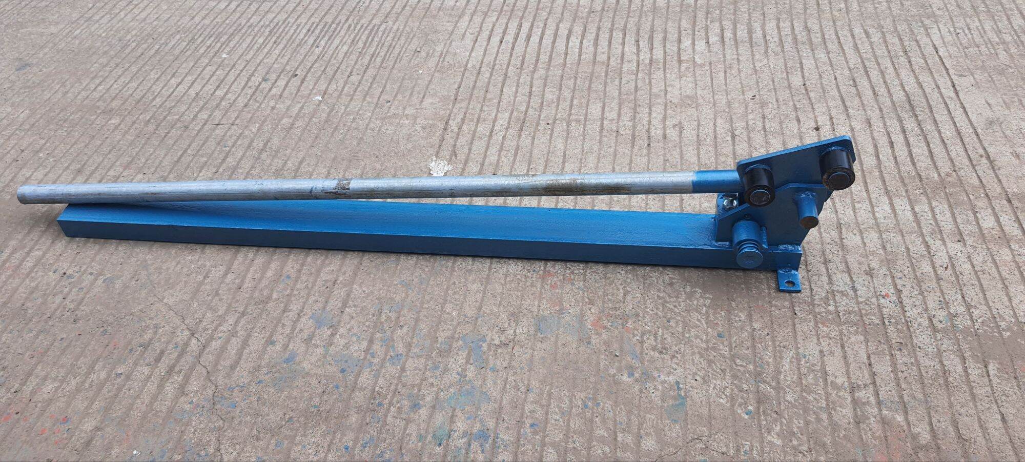 Bàn uốn sắt cây 10 đến 18