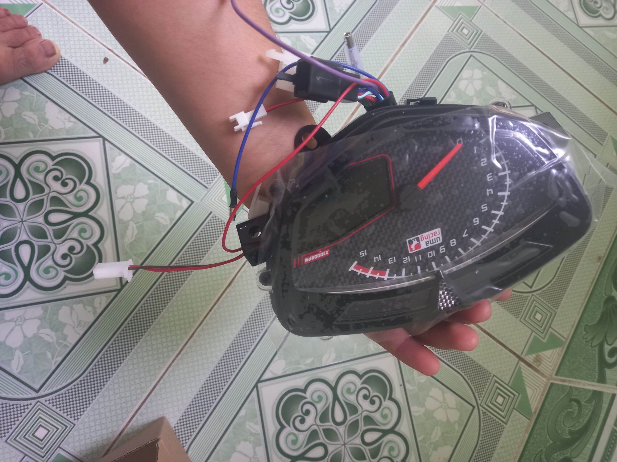 đồng hồ uma cho sirius và ex 2010