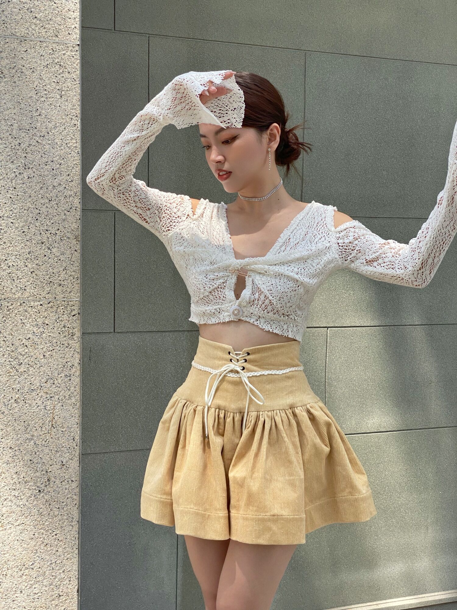 Áo croptop ren len LaCharme - Eddy top