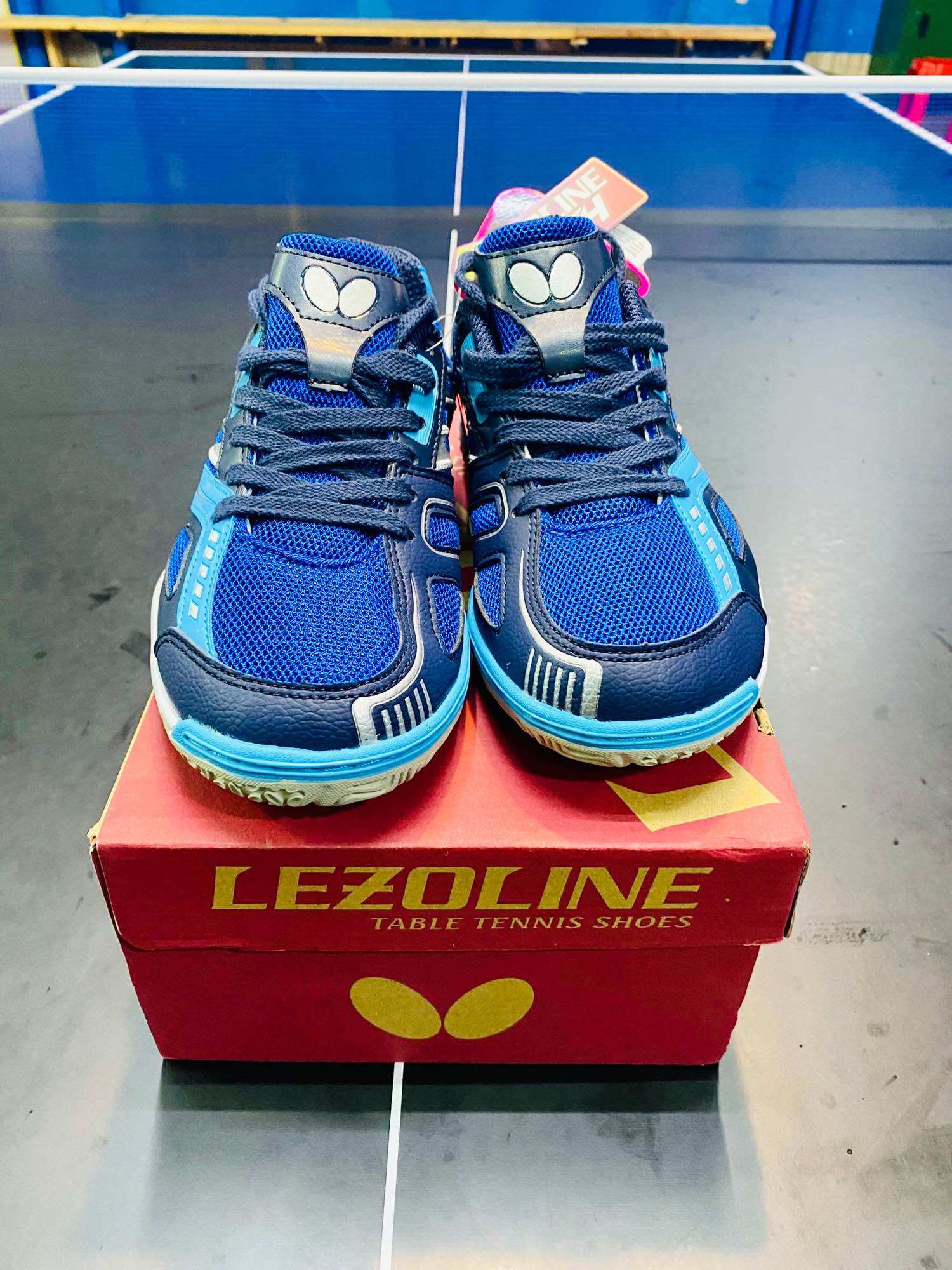 GIÀY BÓNG BÀN BUTTERFLY LEZOLINE MACH NAVY/BLUE