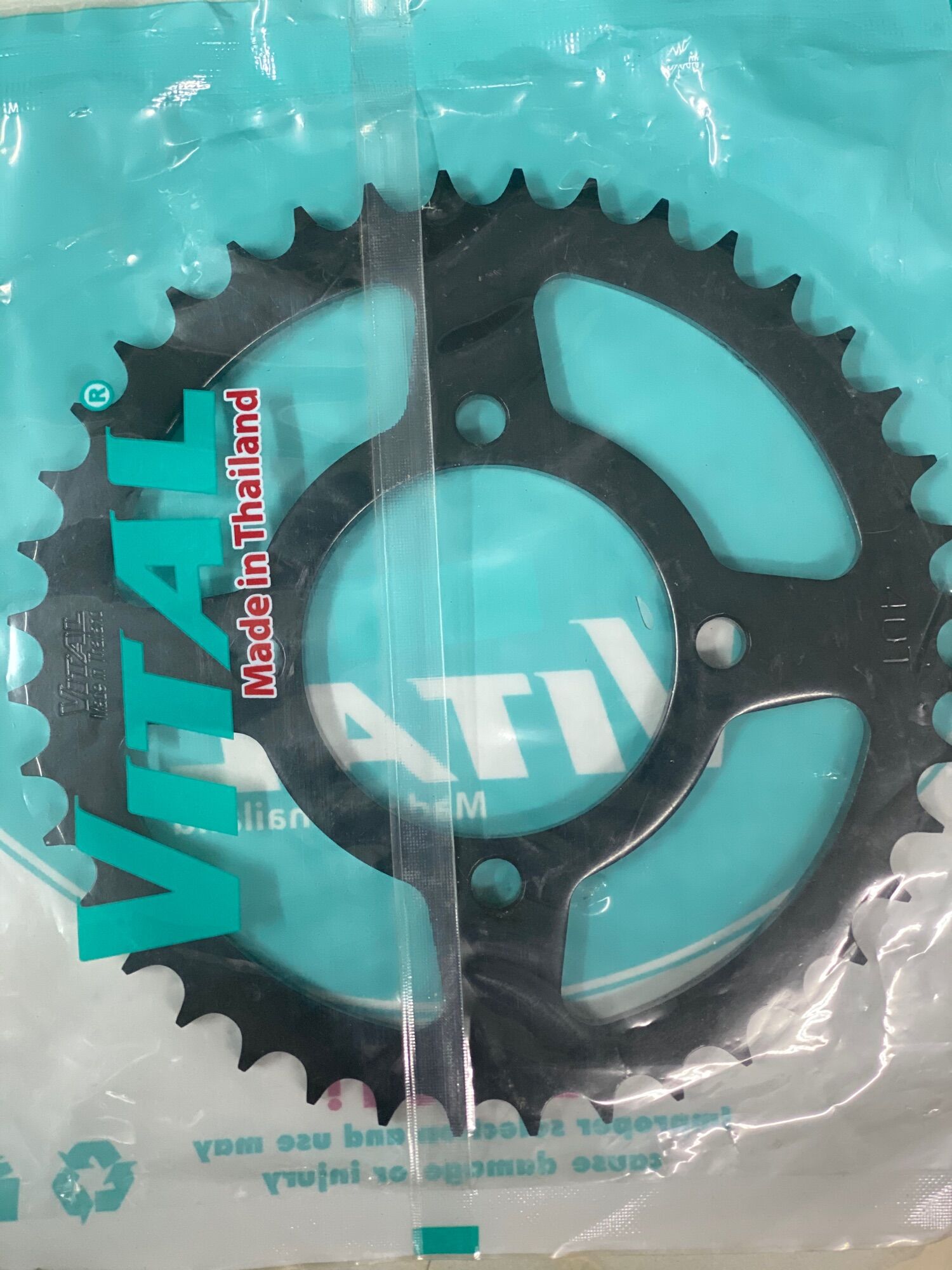 [HCM]Dĩa Exciter 135 chuẩn 428 size 38T đến 49T cho xe Sirius Jupiter - R Jupiter - V Exciter 135 (4 số ) Exciter 135 ( 5 số ) Yaz 125 ( ZIN ) YB 125