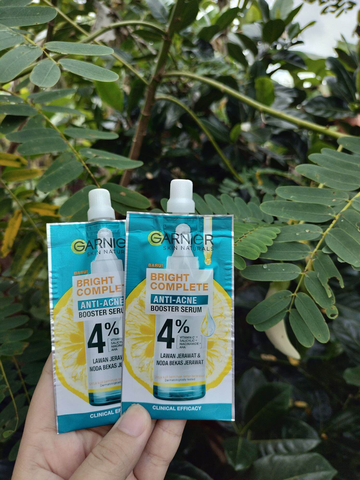 Dưỡng chất giảm mụn sáng da Garnier 7.5ml
