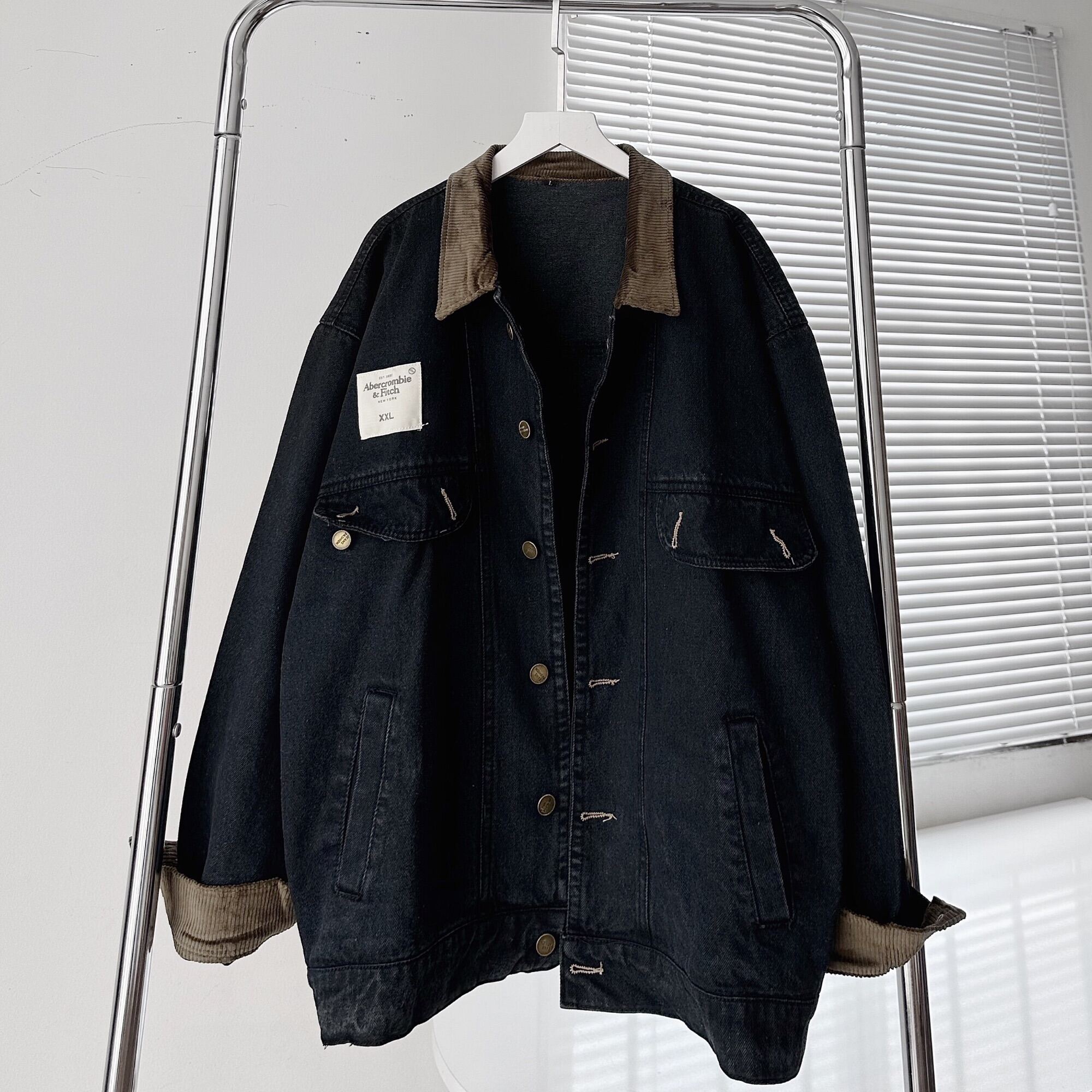 Áo khoác Jeans tag phối nâu _HT.Store96