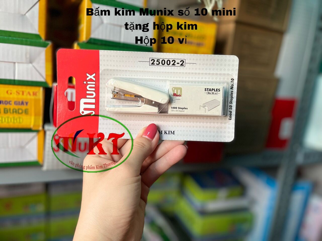 Bấm kim mini munix 25002-2 tặng hộp kim