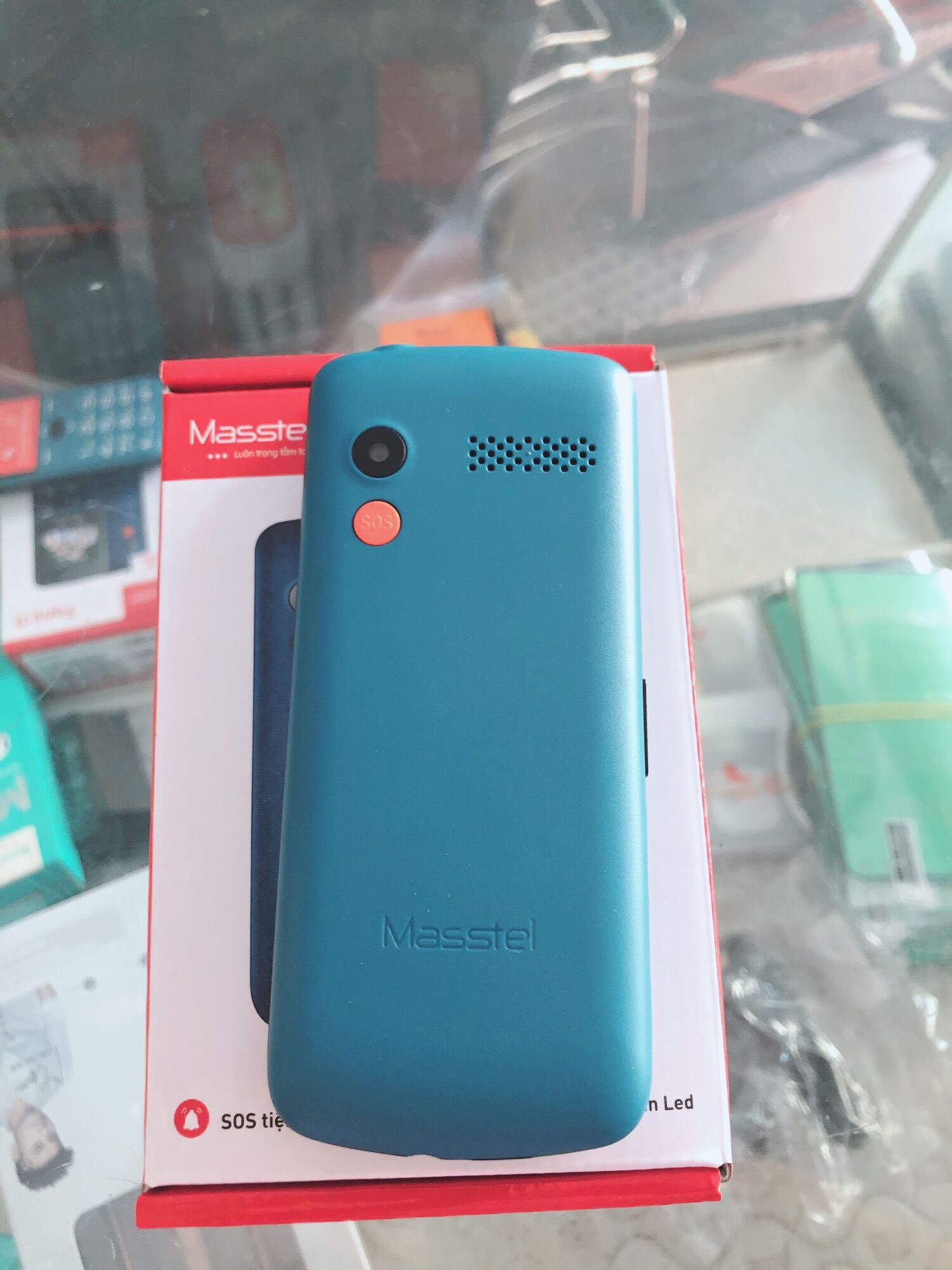 Điện thoại Masstel Fami 11