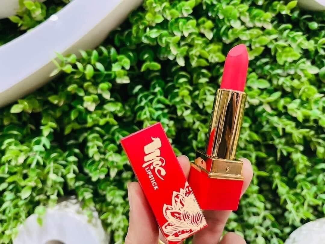 Son dưỡng kích màu mộc nhất mộc hương - bách y sâm