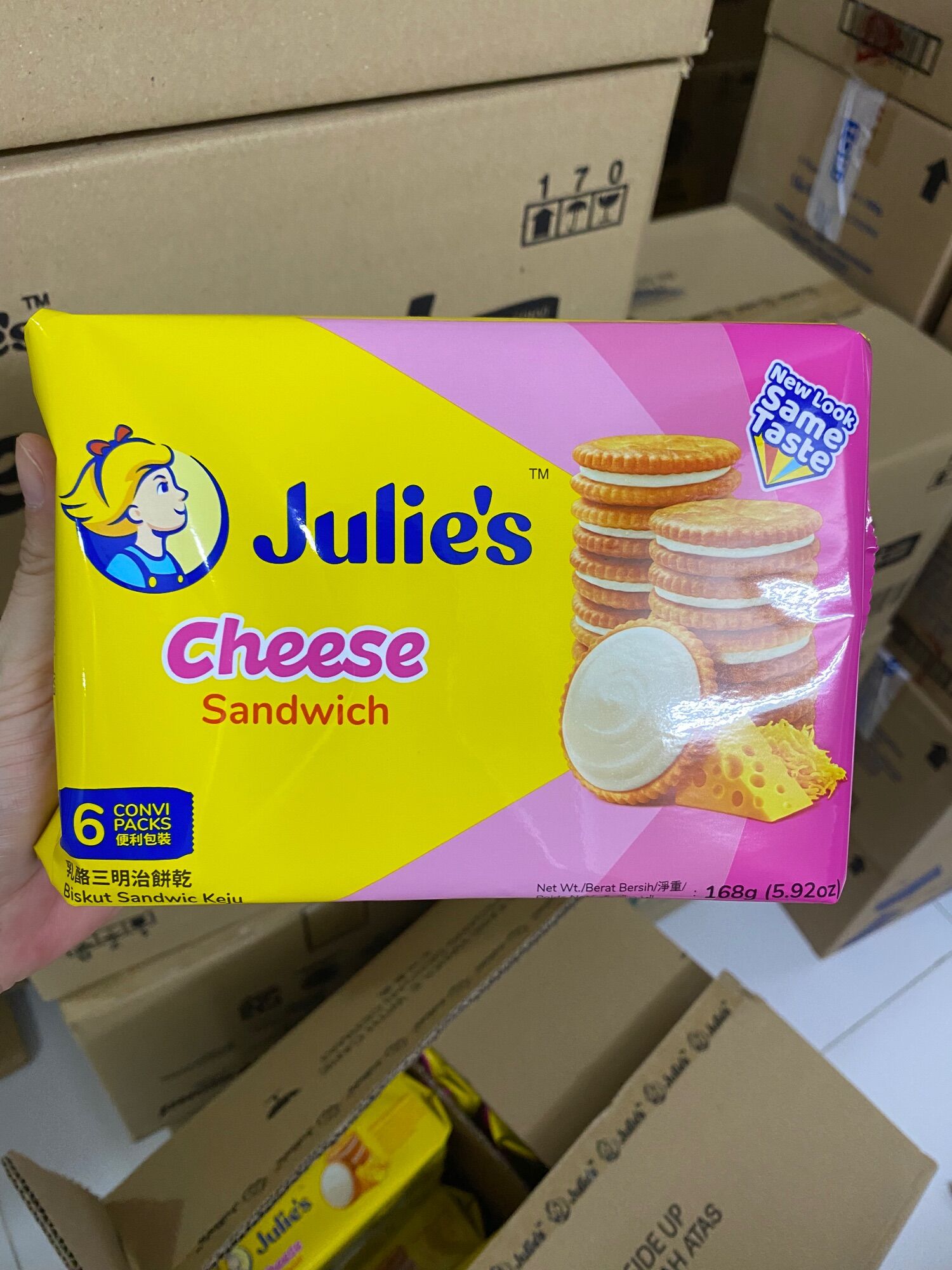 Bánh quy julie's nhân phô mai gói 168g