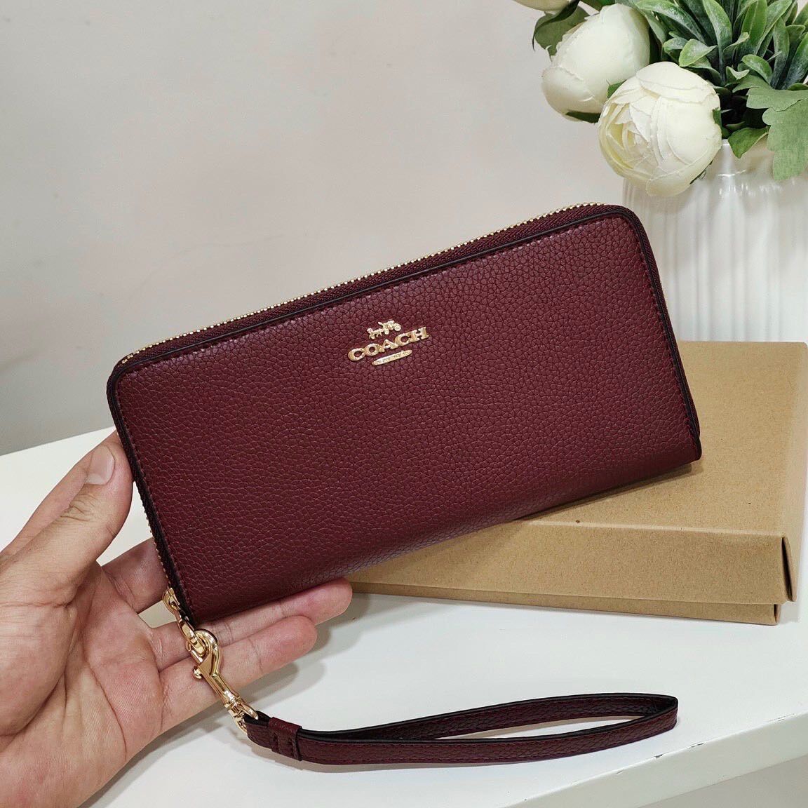 Ví dài Coach full box màu sang chảnh