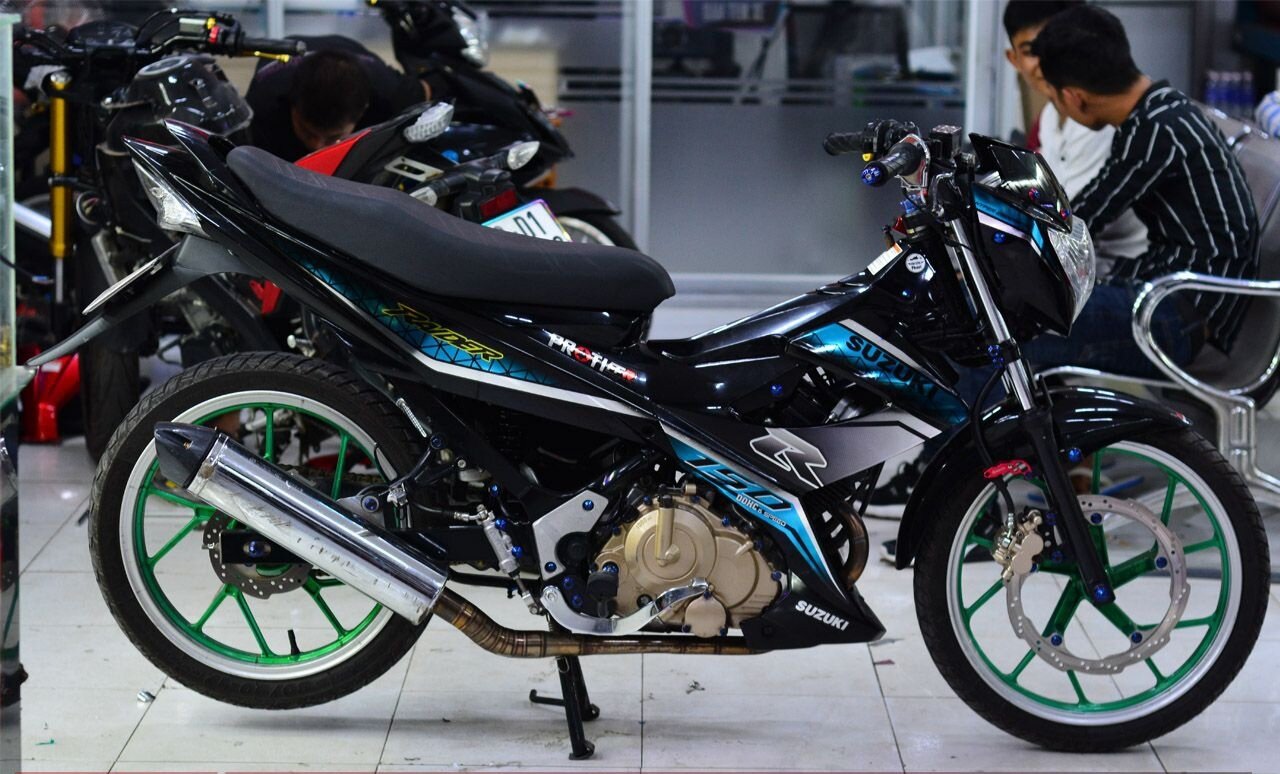 Tem rời raider xăng cơ đen sale, tặng kèm set logo, decal chất lượng tốt 3 lớp không bay màu