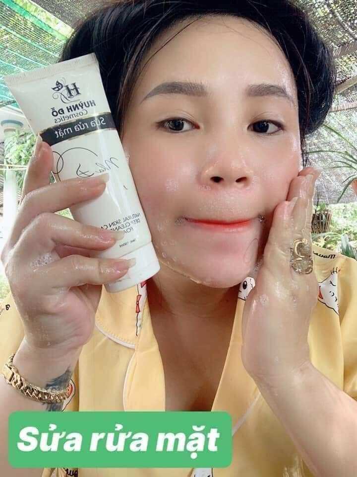 Sửa rửa mặt nha đam Huỳnh Đỗ
