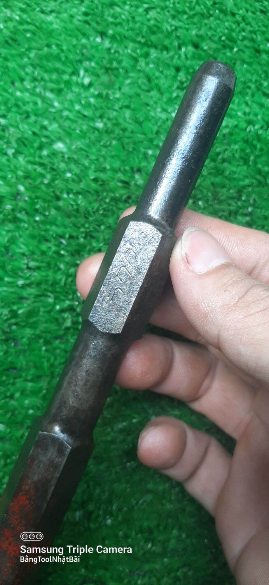 Đục dẹt BAKUMA máy 17li nhật bãi
