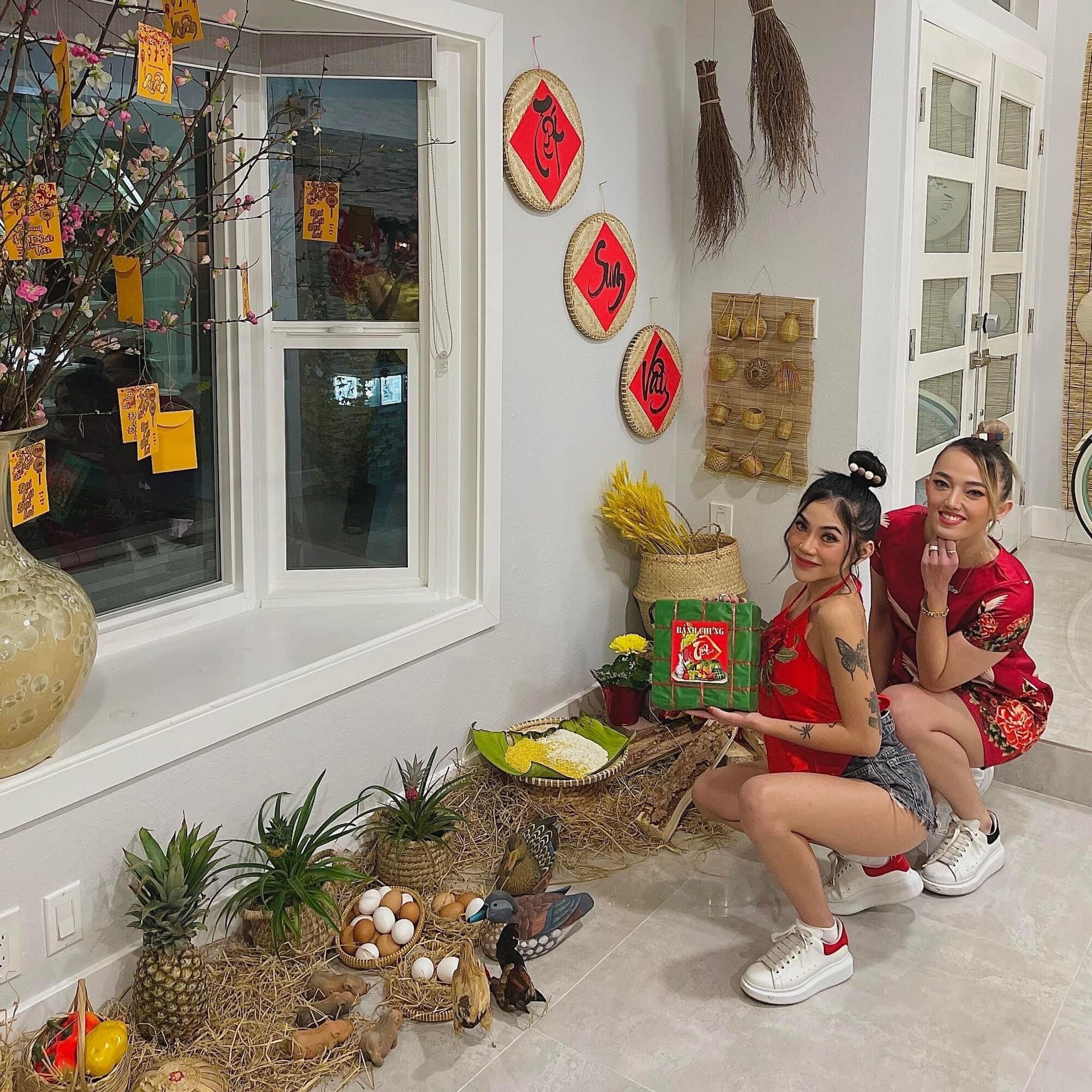 Nón lá Trang Trí Tết , chụp hình sản phẩm