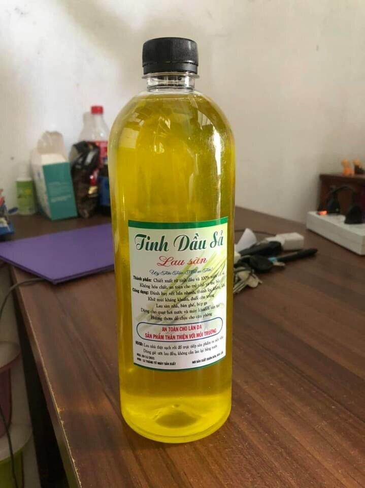 Nước lau sàn tinh dầu xả chai 1 lít