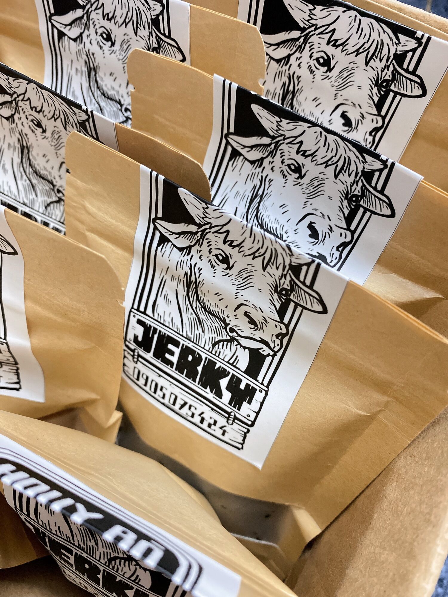 Khô bò miếng thượng hạng Jerky 300 gram