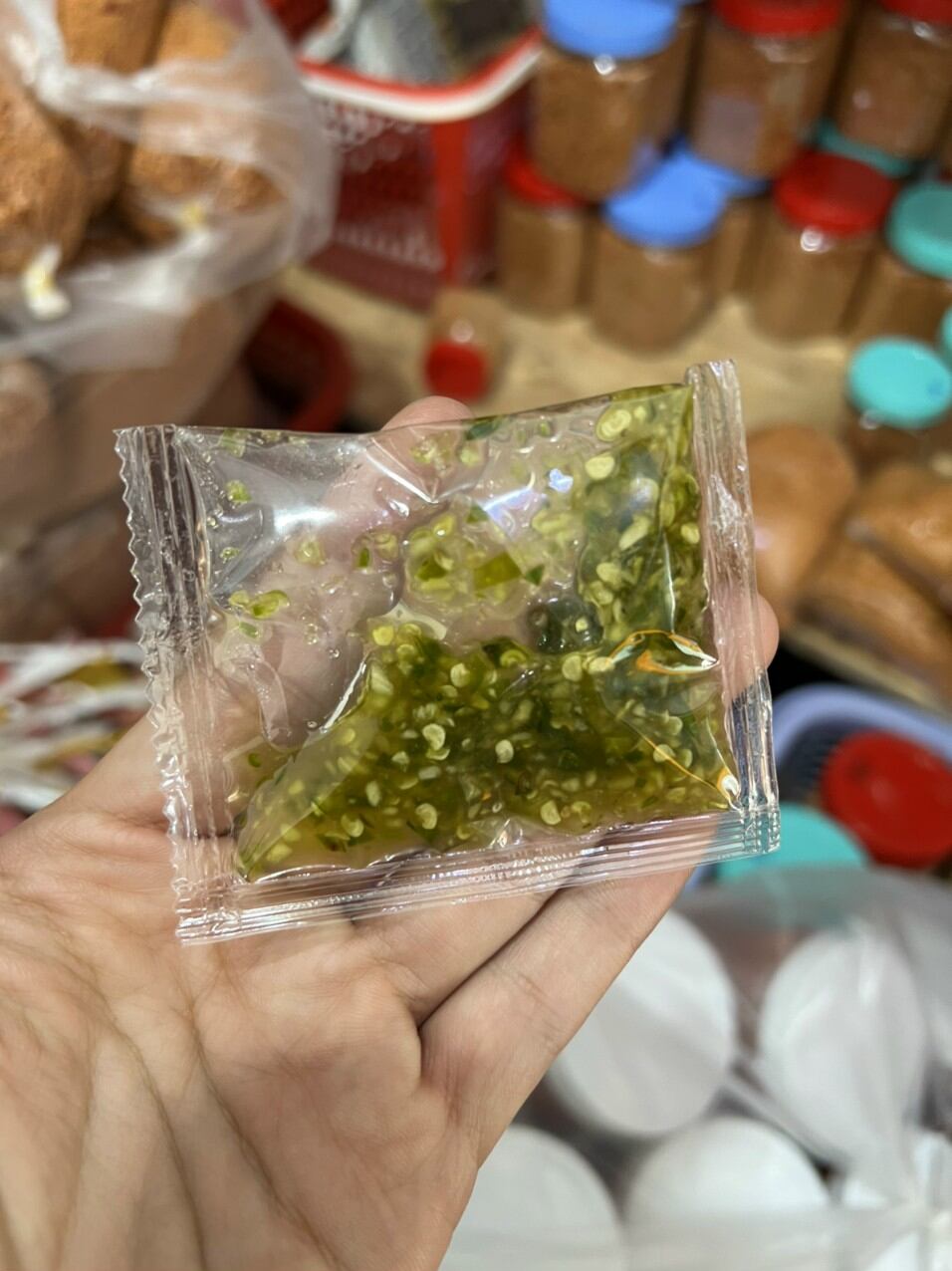 Bánh Tráng Phơi Sương Chấm Sốt Ớt Xanh