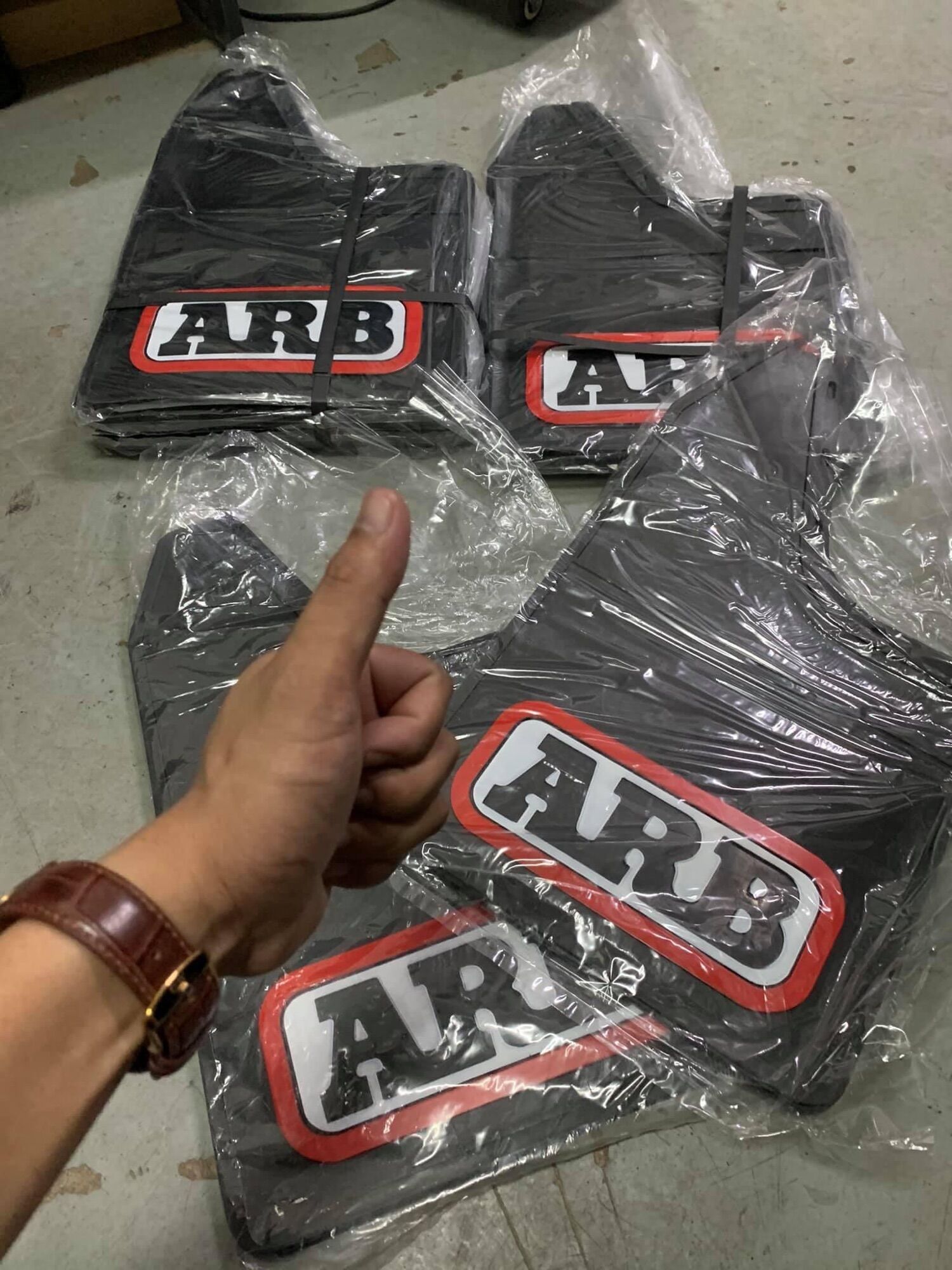 Chắn bùn bán tải ARB Thái lan