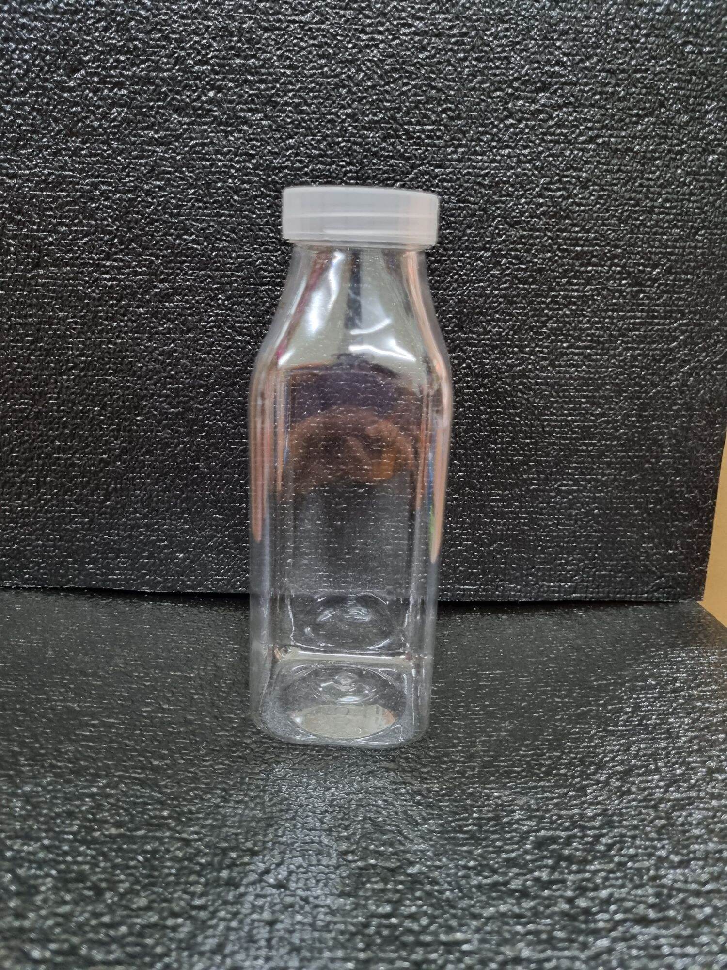 Chai nhựa pet 350 ml cổ rộng nắp trong