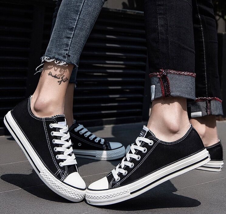 GIÀY Cv ĐEN TRẮNG THẤP CỔ NAM ,NỮ , giày sneaker đen trắng thấp cổ nam ,nữ full size,ảnh và video thật.