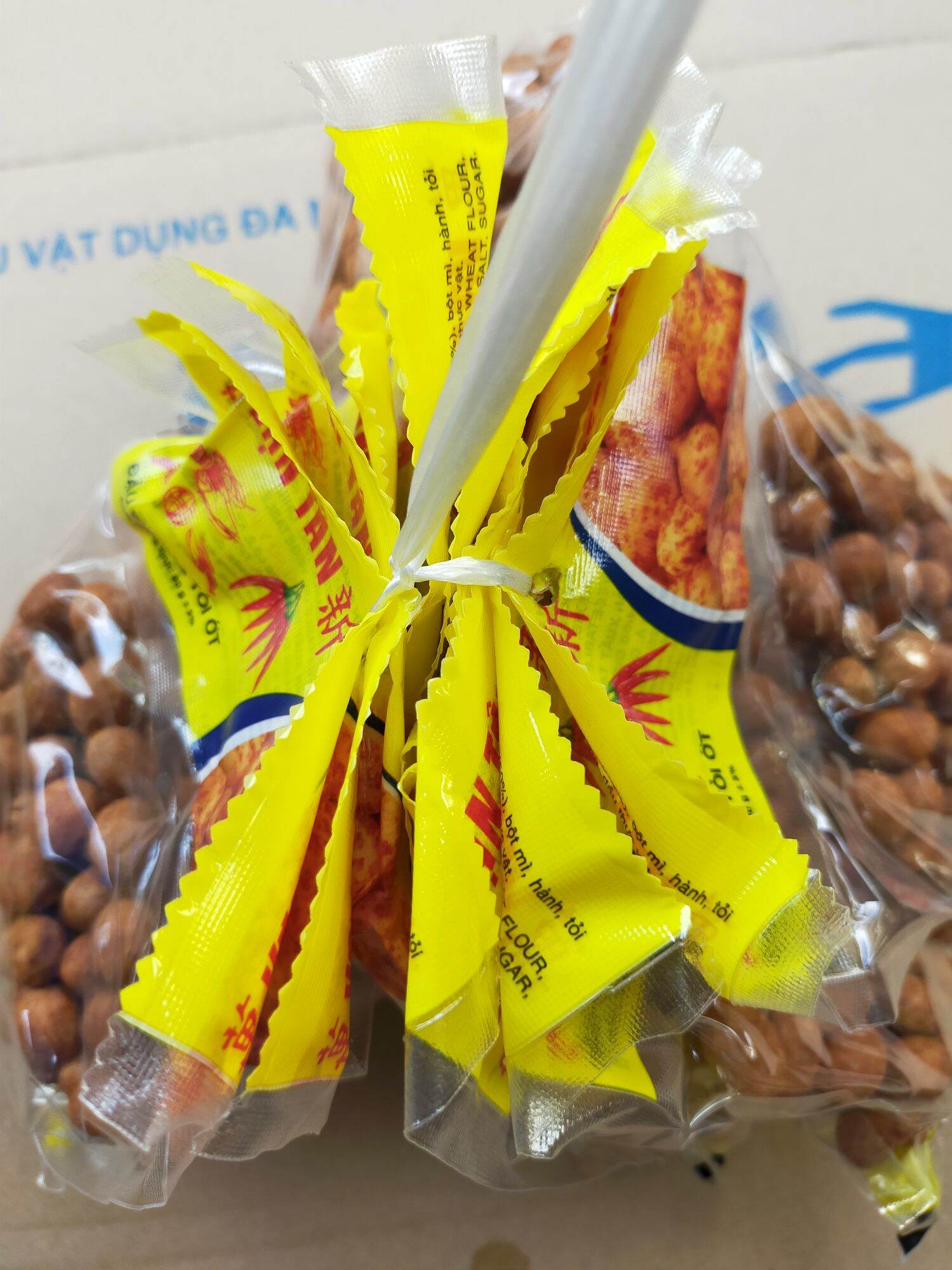 Giá sỉ đậu phộng tỏi ớt 80g