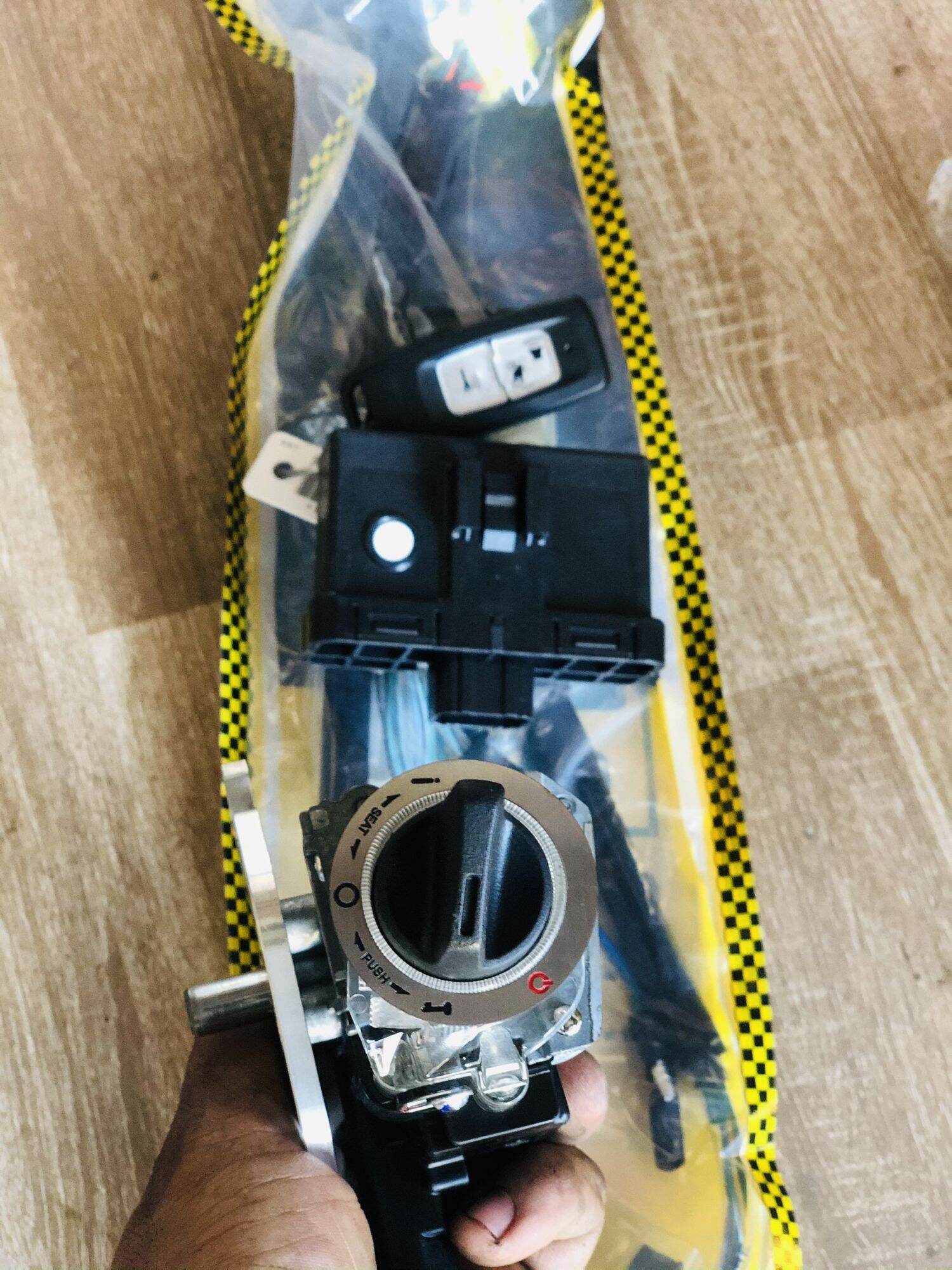 Khoá smartkey SH Ý ko khoét nhựa Remote new