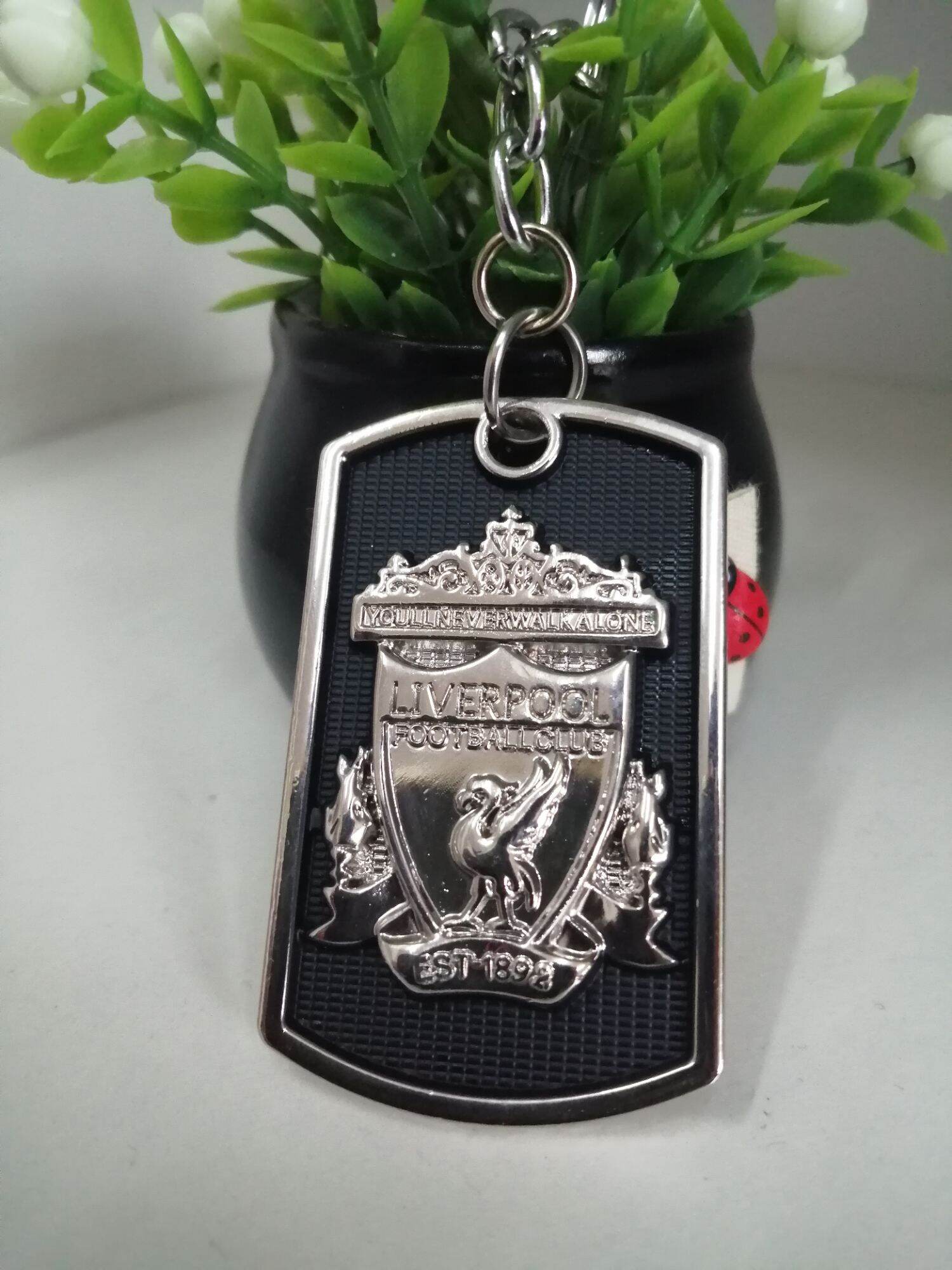 Móc khóa logo khắc nổi Liverpool