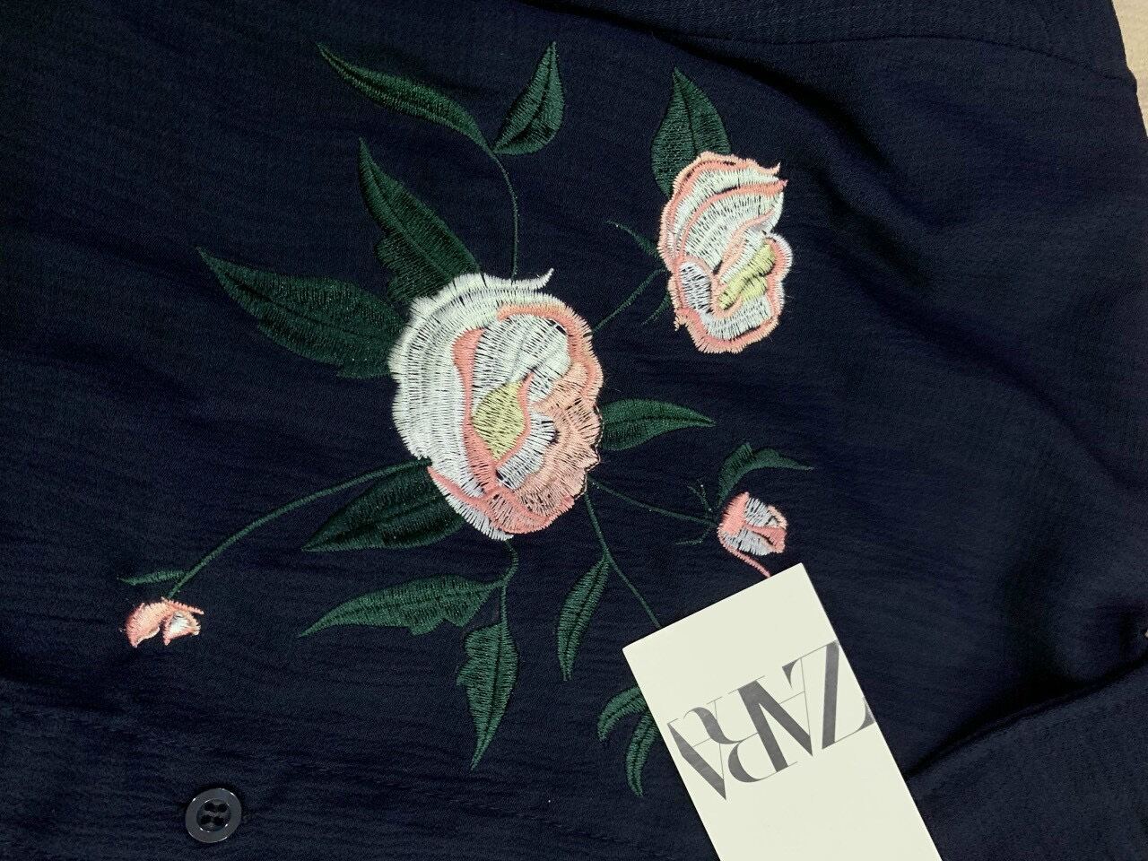 Áo sơ mi thêu hoa Zara