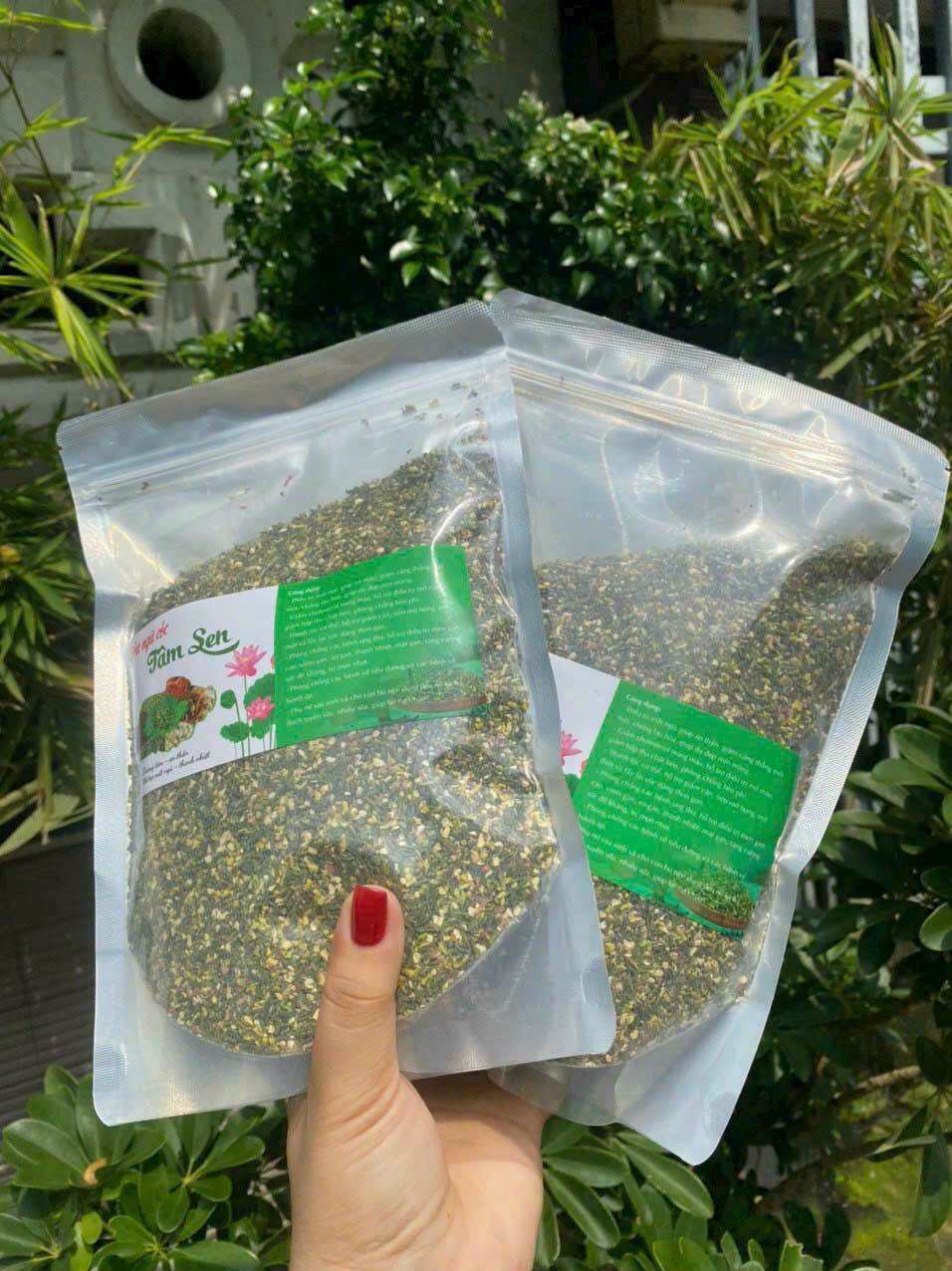 Gói 500gr Trà tâm sen khô (tim sen)