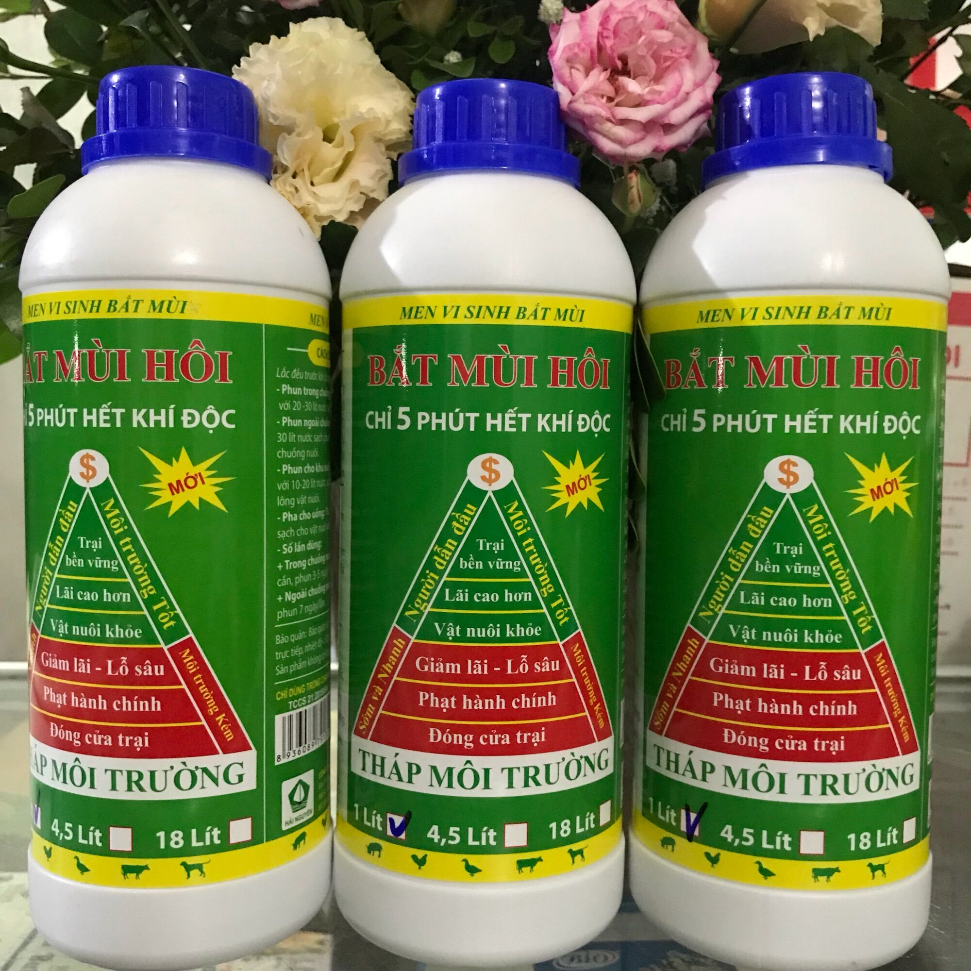 5 chai bắt mùi hôi chuồng trại