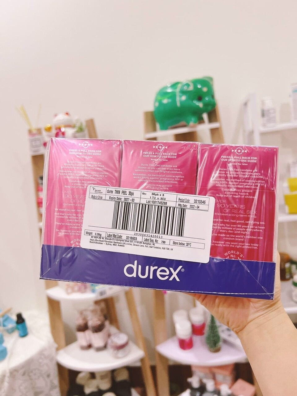 Hộp 10 cái . Bao cao su durex
