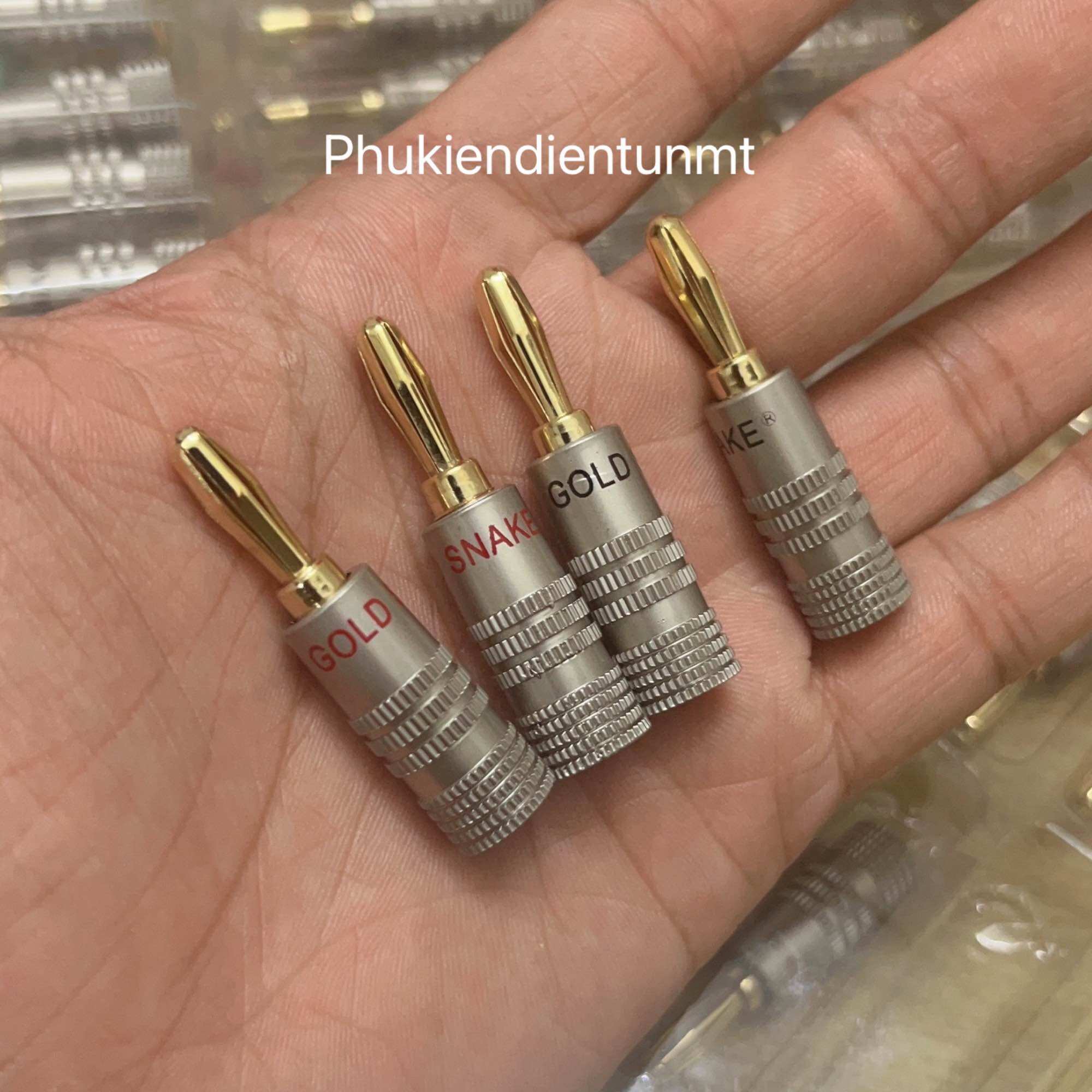 Rắc loa bắp chuối đẹp godl snake/ giá 1 cặp