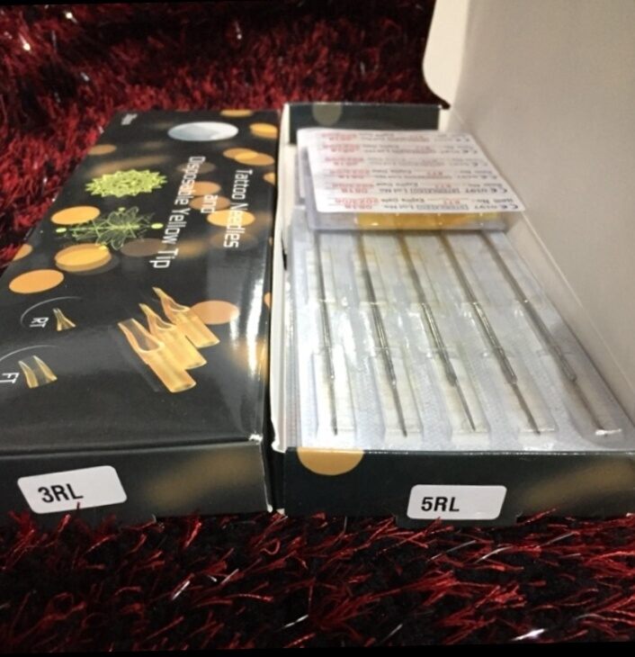 Hộp Kim xăm và Ngòi 9RL đi nét ( 20 kim + 20 ngòi )