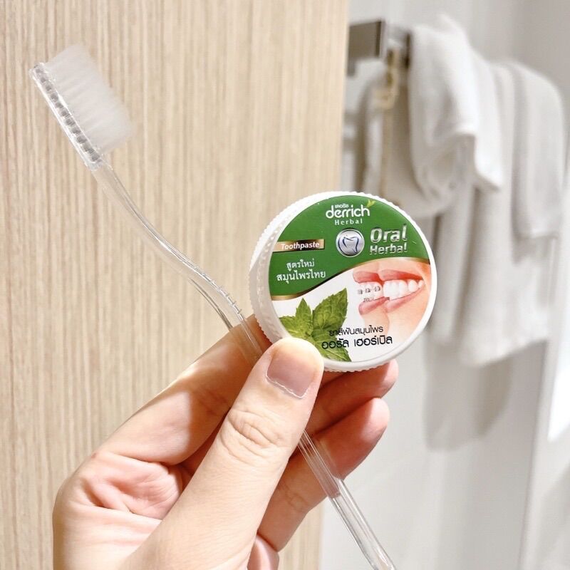 Kem đánh răng cho răng niềng thái lan