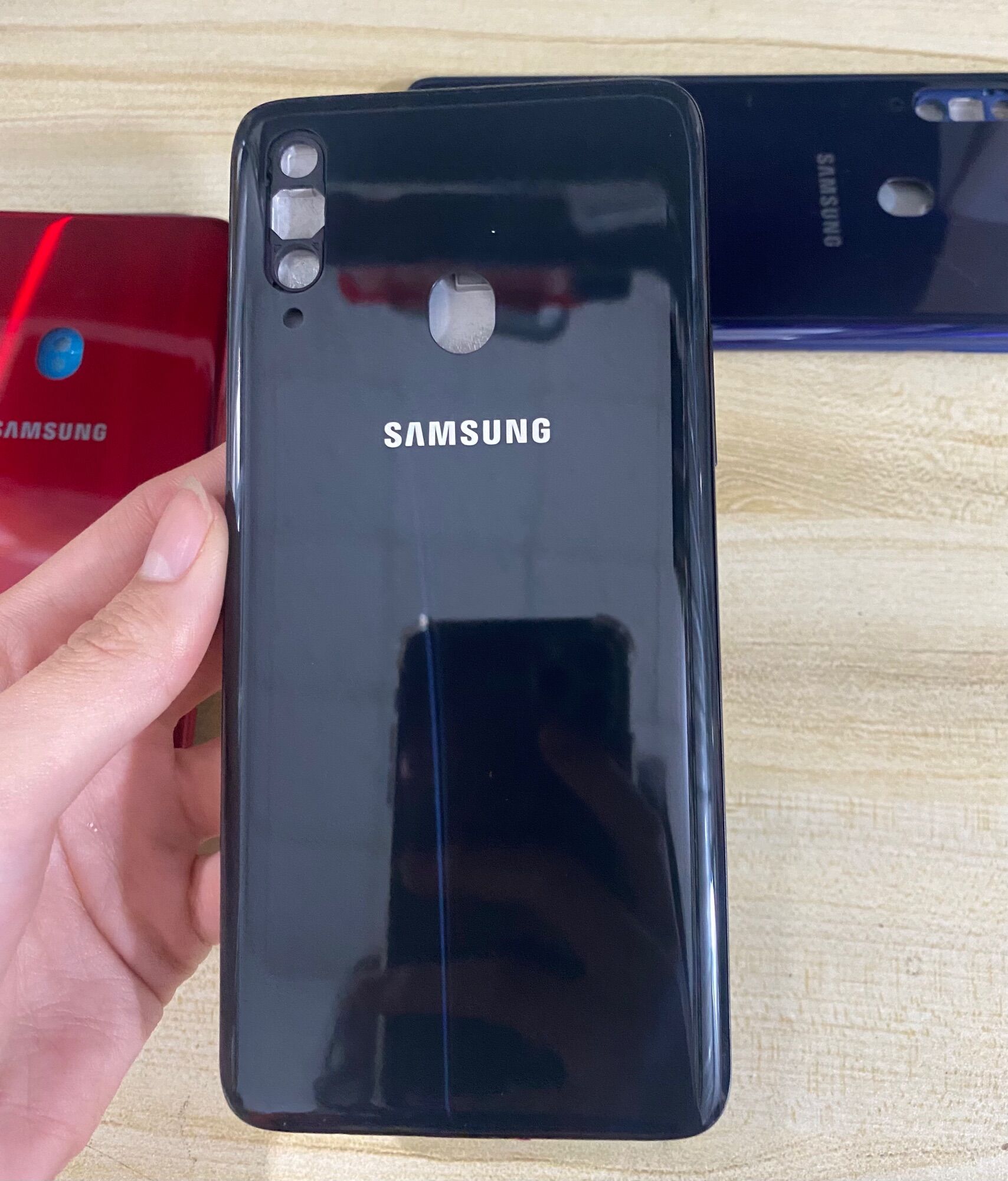 Bộ vỏ + sườn samsung galaxy a20s zin hàng cao cấp
