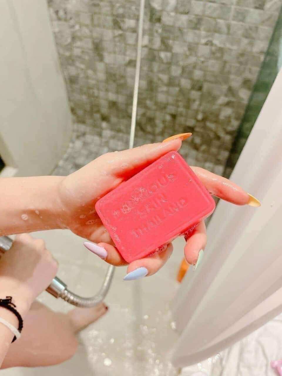 Xà phòng kích trắng alpha arbutin thái lan