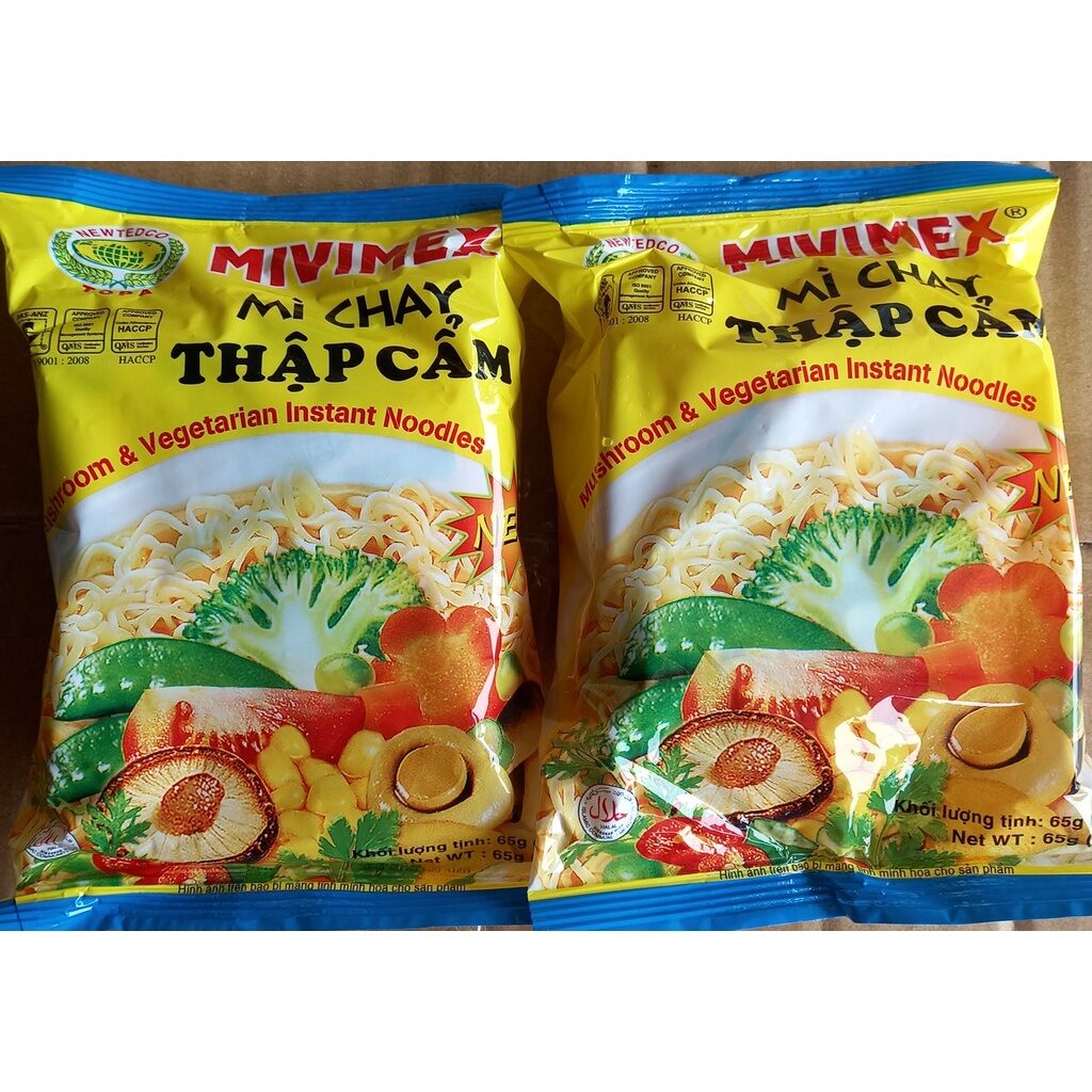 Mì chay thập cẩm thùng 30 gói, date luôn mới.