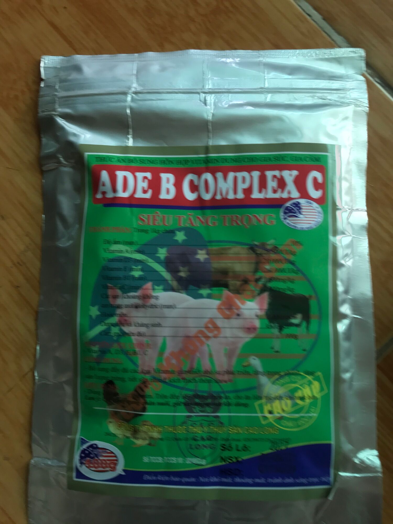 Freeship thuoc thu y ade b complex c.