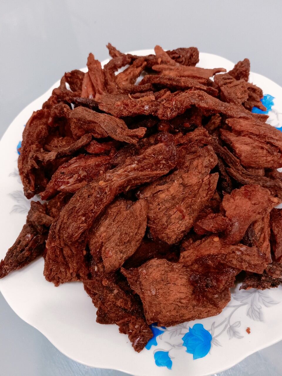 1 kg khô bò vụn lớn giòn cay ngon