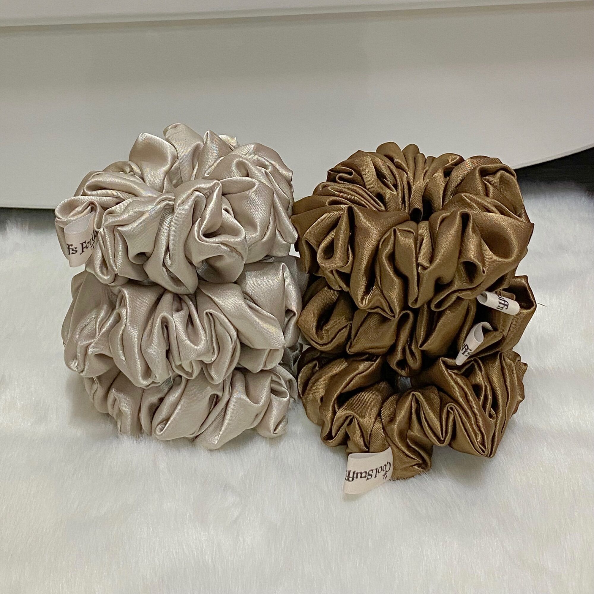 Buộc Tóc Scrunchies Lụa Mịn Tone Màu Trầm🤎Size Thường